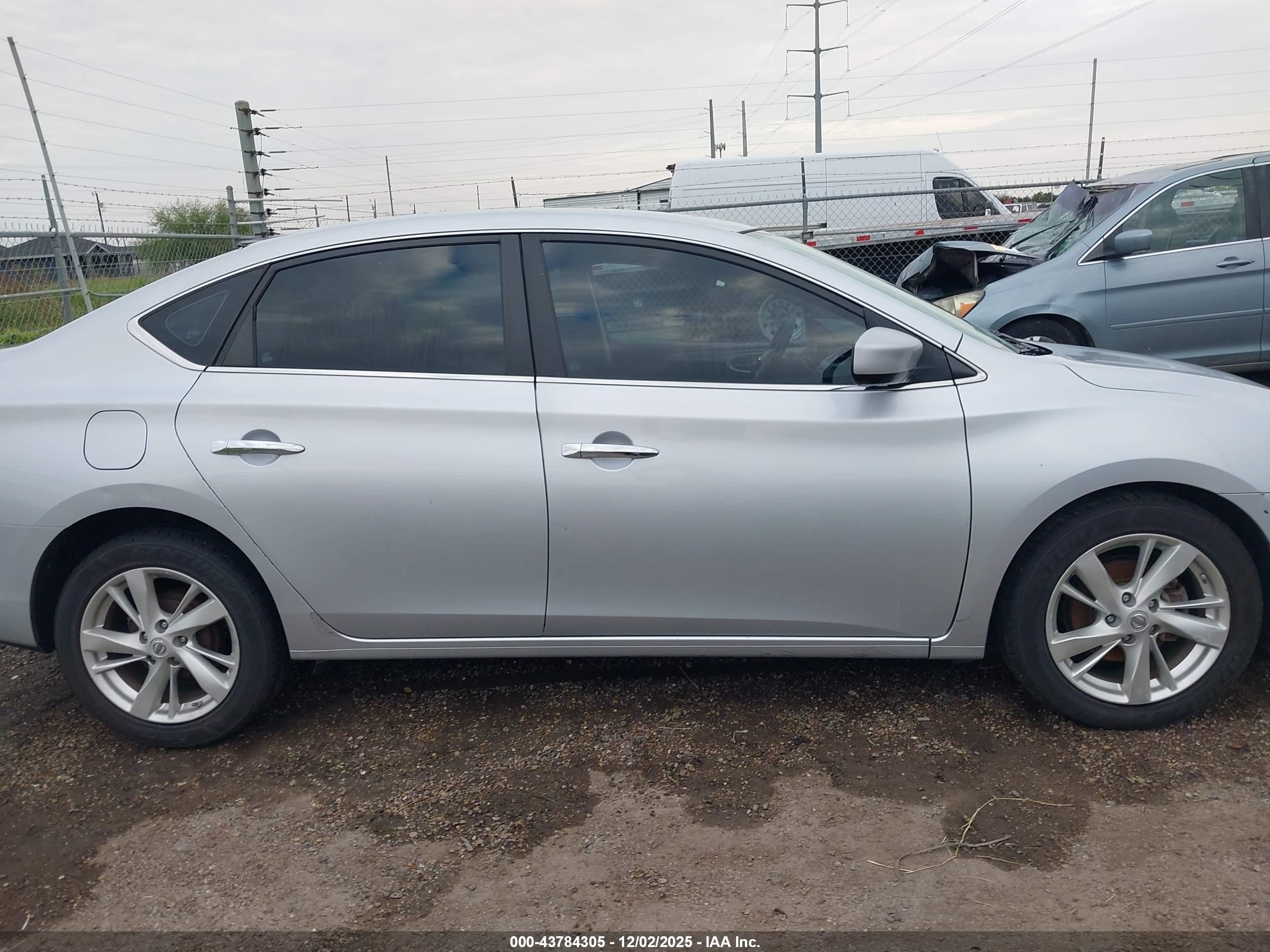 2014 Nissan Sentra S Silver vin: 3N1AB7AP4EY202701