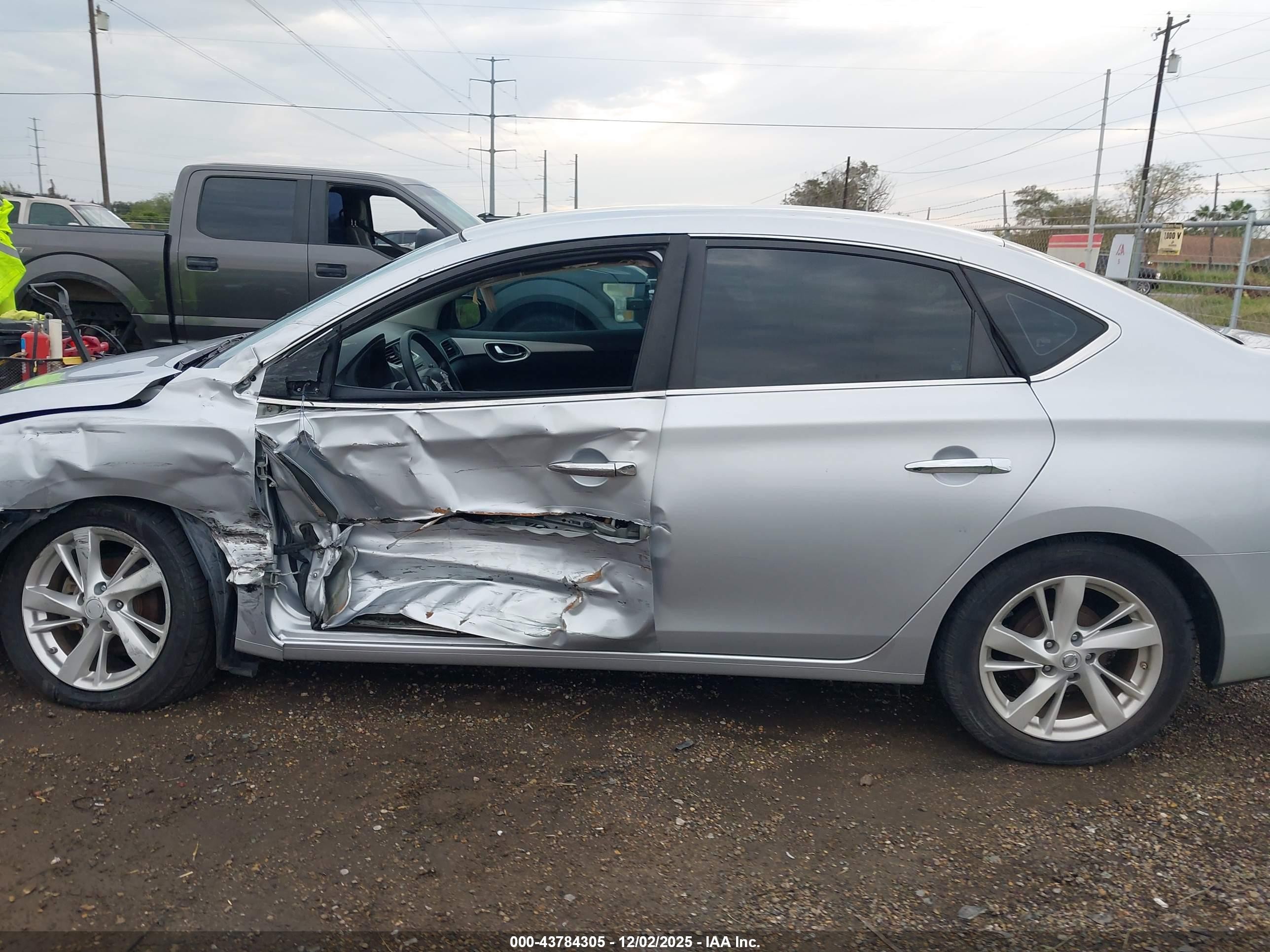 2014 Nissan Sentra S Silver vin: 3N1AB7AP4EY202701