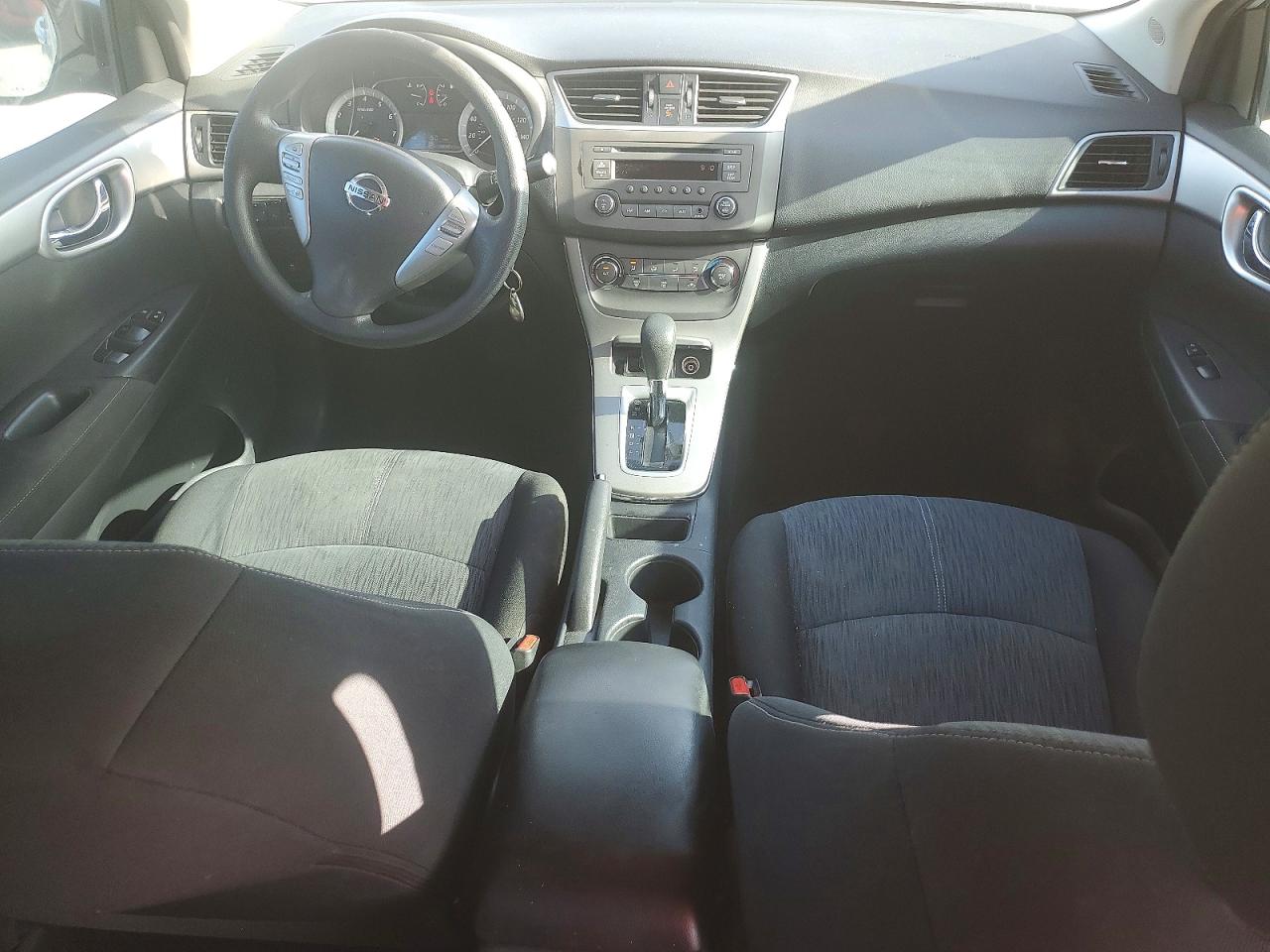 2014 Nissan Sentra Sv Серебряный vin: 3N1AB7AP4EY204447