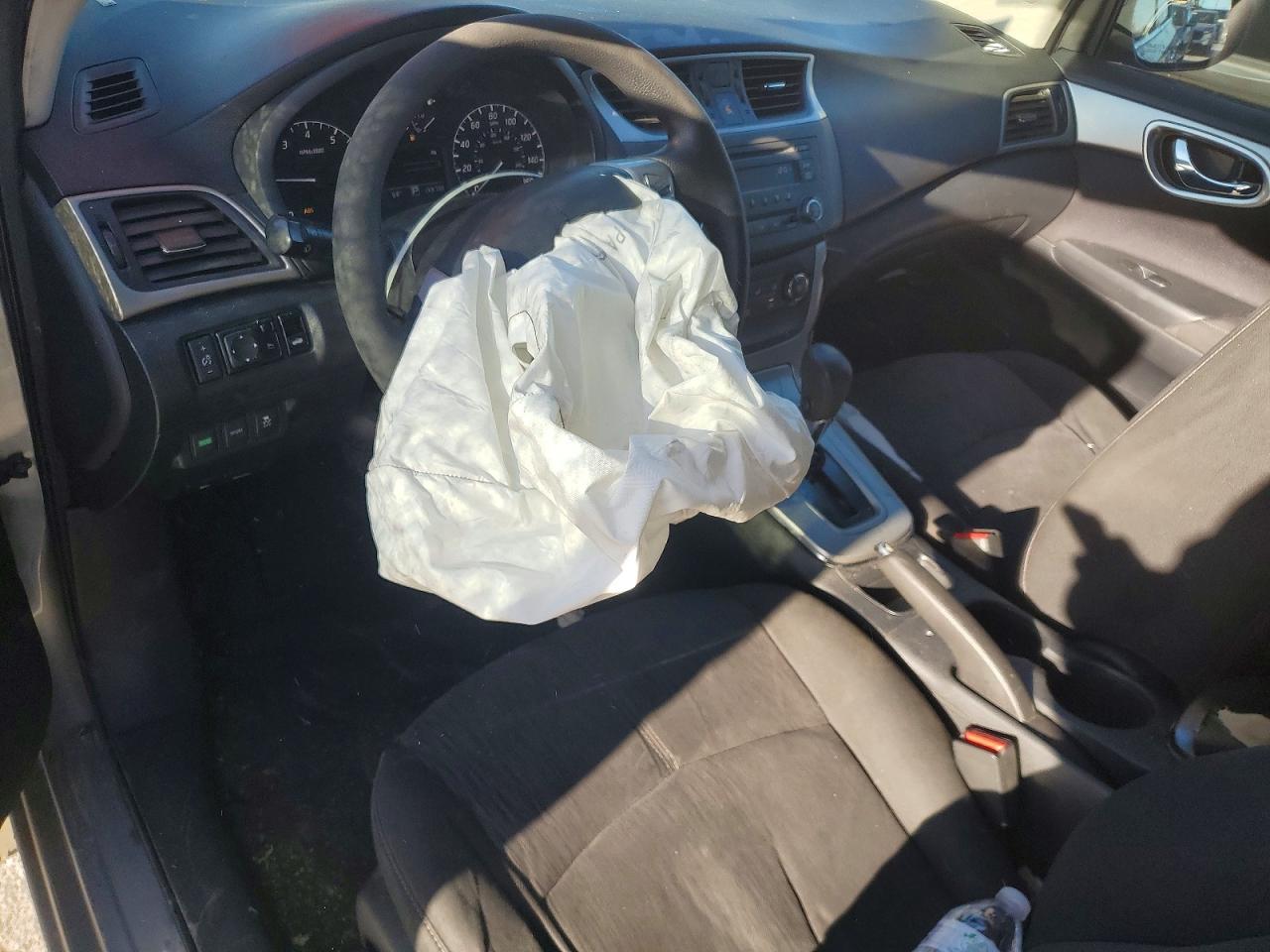2014 Nissan Sentra Silver vin: 3N1AB7AP4EY233379