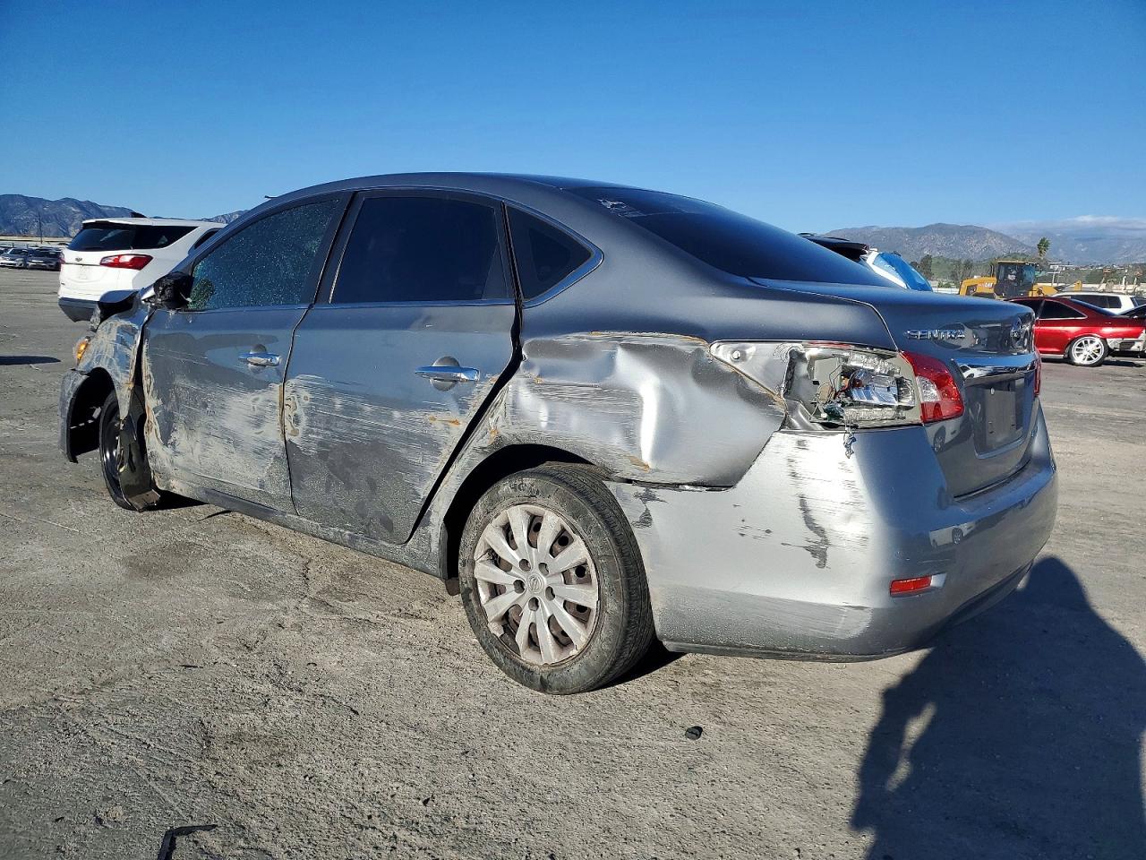 2014 Nissan Sentra Silver vin: 3N1AB7AP4EY233379