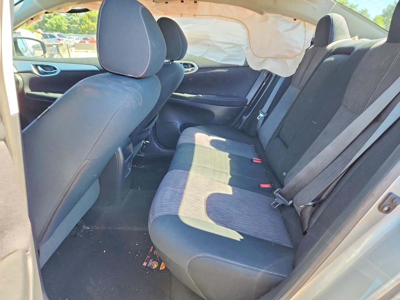 2014 Nissan Sentra Sv Silver vin: 3N1AB7AP4EY233849