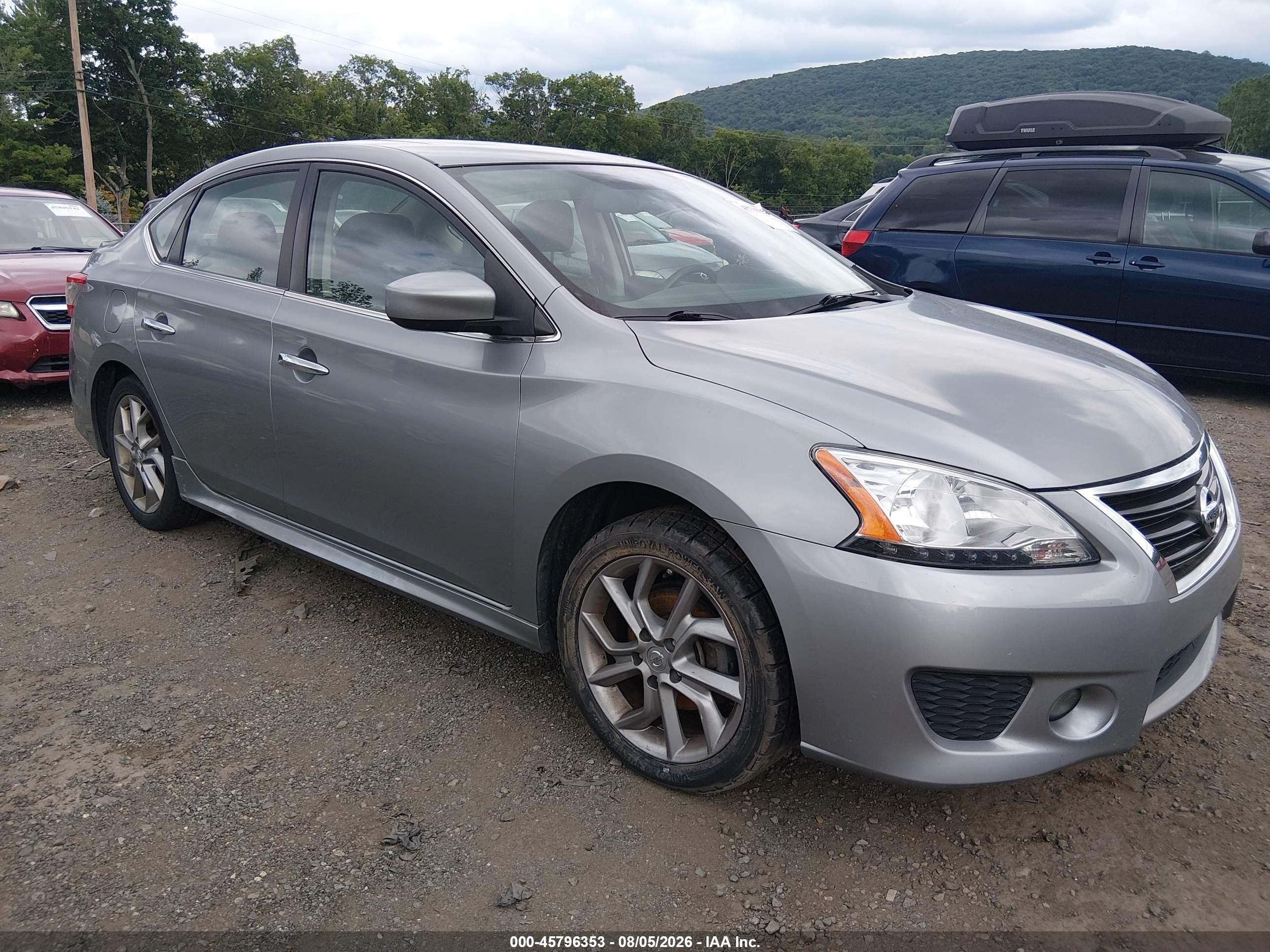 2014 Nissan Sentra Sr Серебряный vin: 3N1AB7AP4EY236654