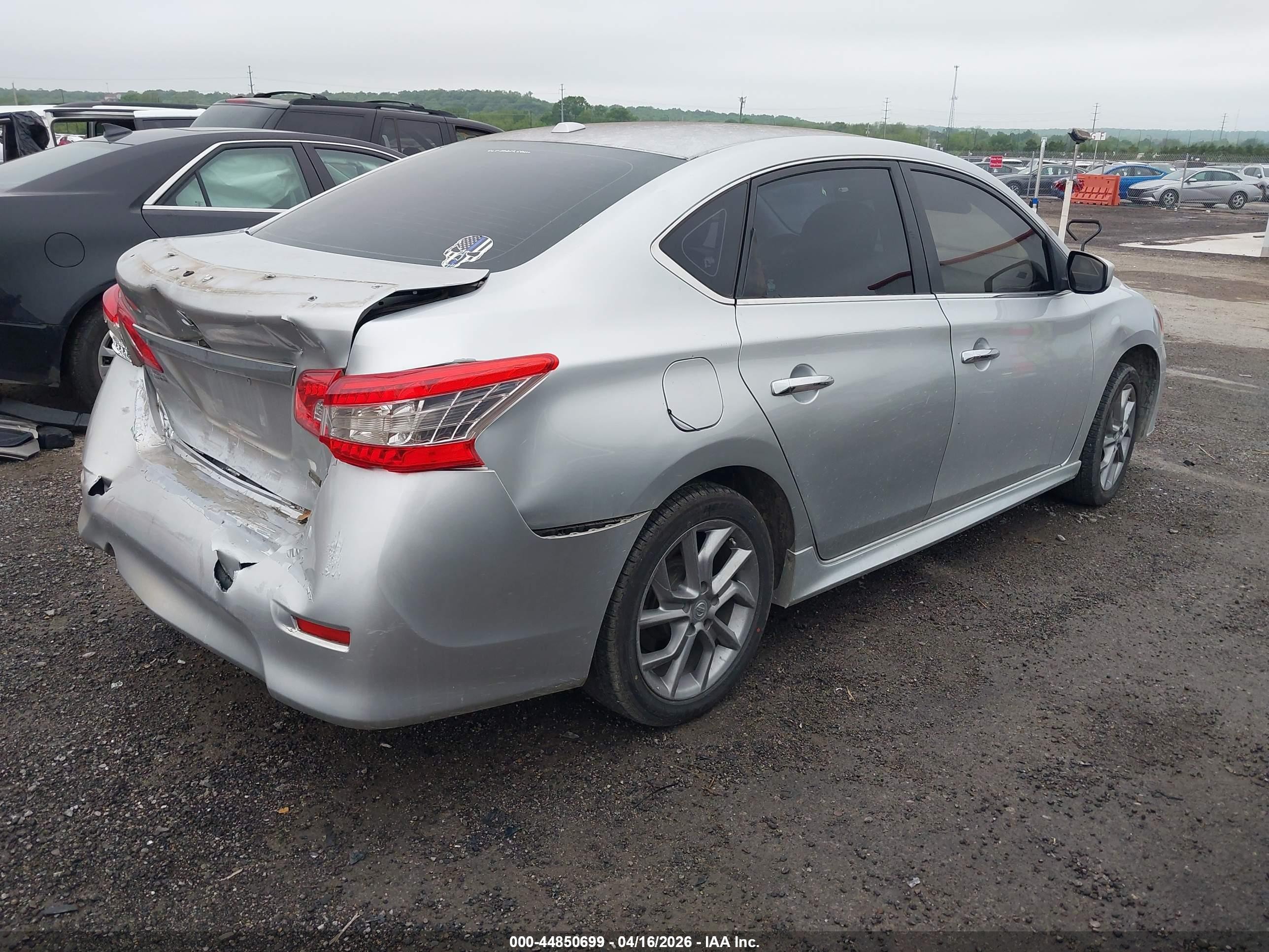 2014 Nissan Sentra Sr Silver vin: 3N1AB7AP4EY247444