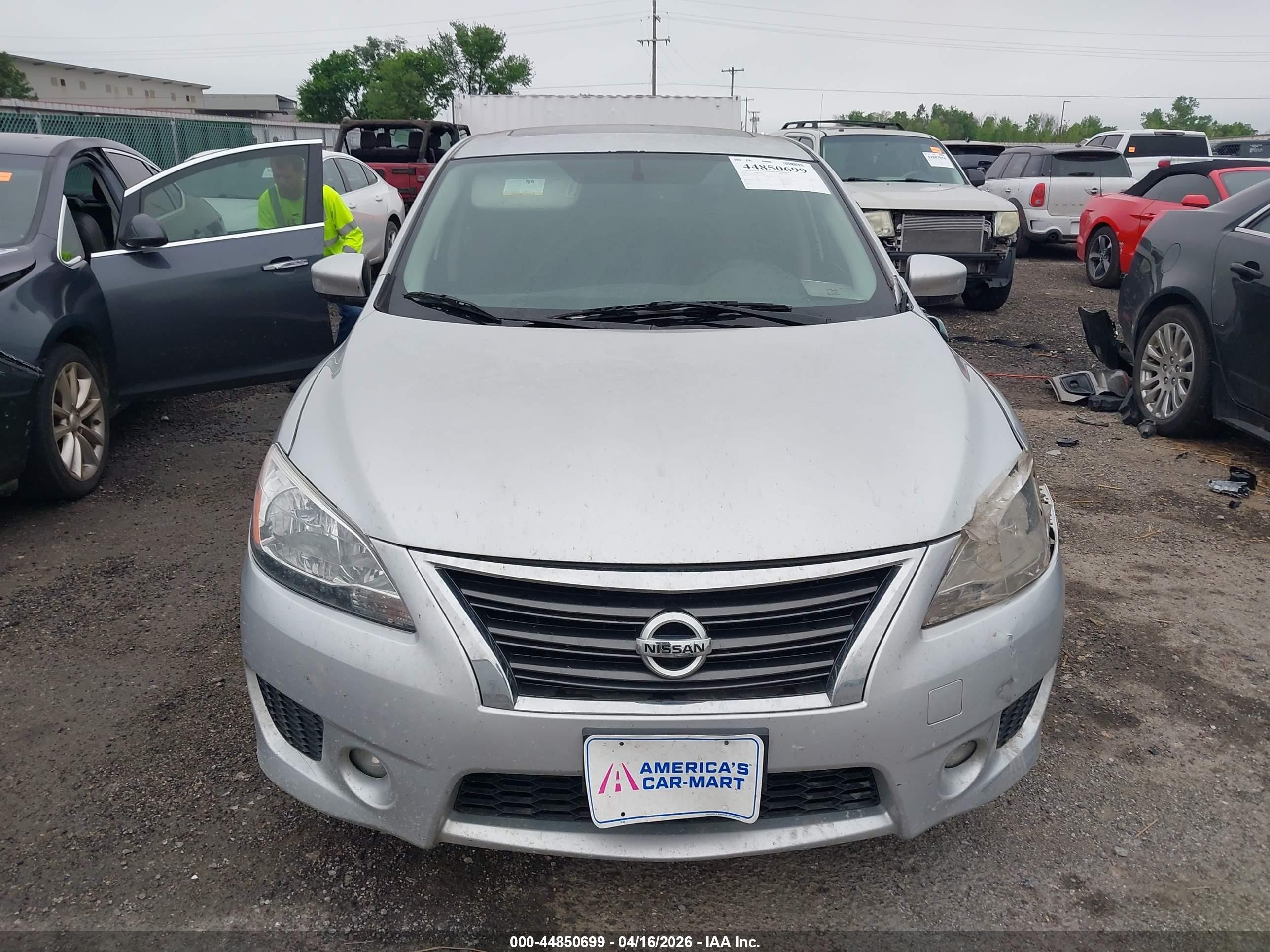 2014 Nissan Sentra Sr Silver vin: 3N1AB7AP4EY247444