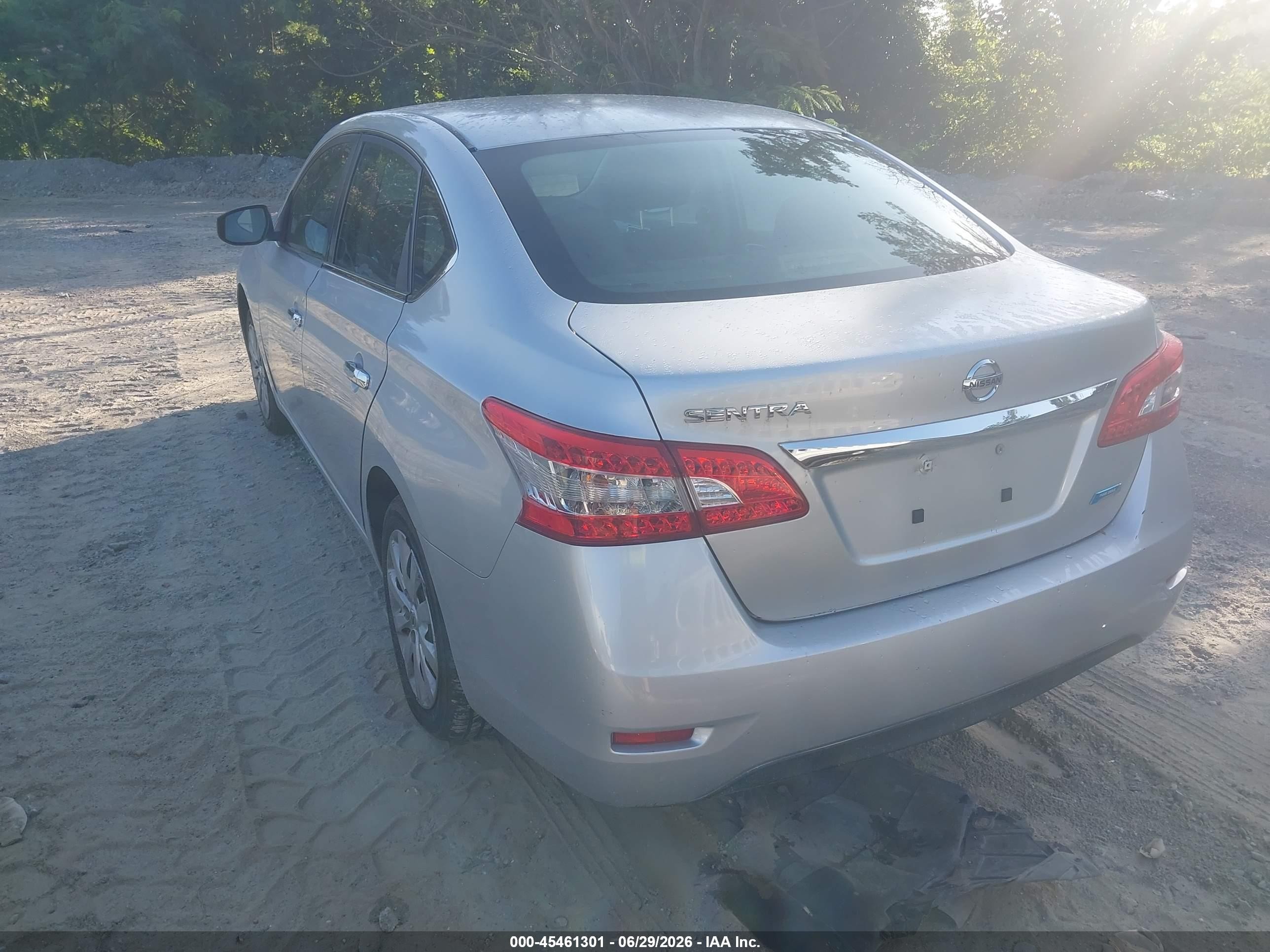 2014 Nissan Sentra S Silver vin: 3N1AB7AP4EY251977