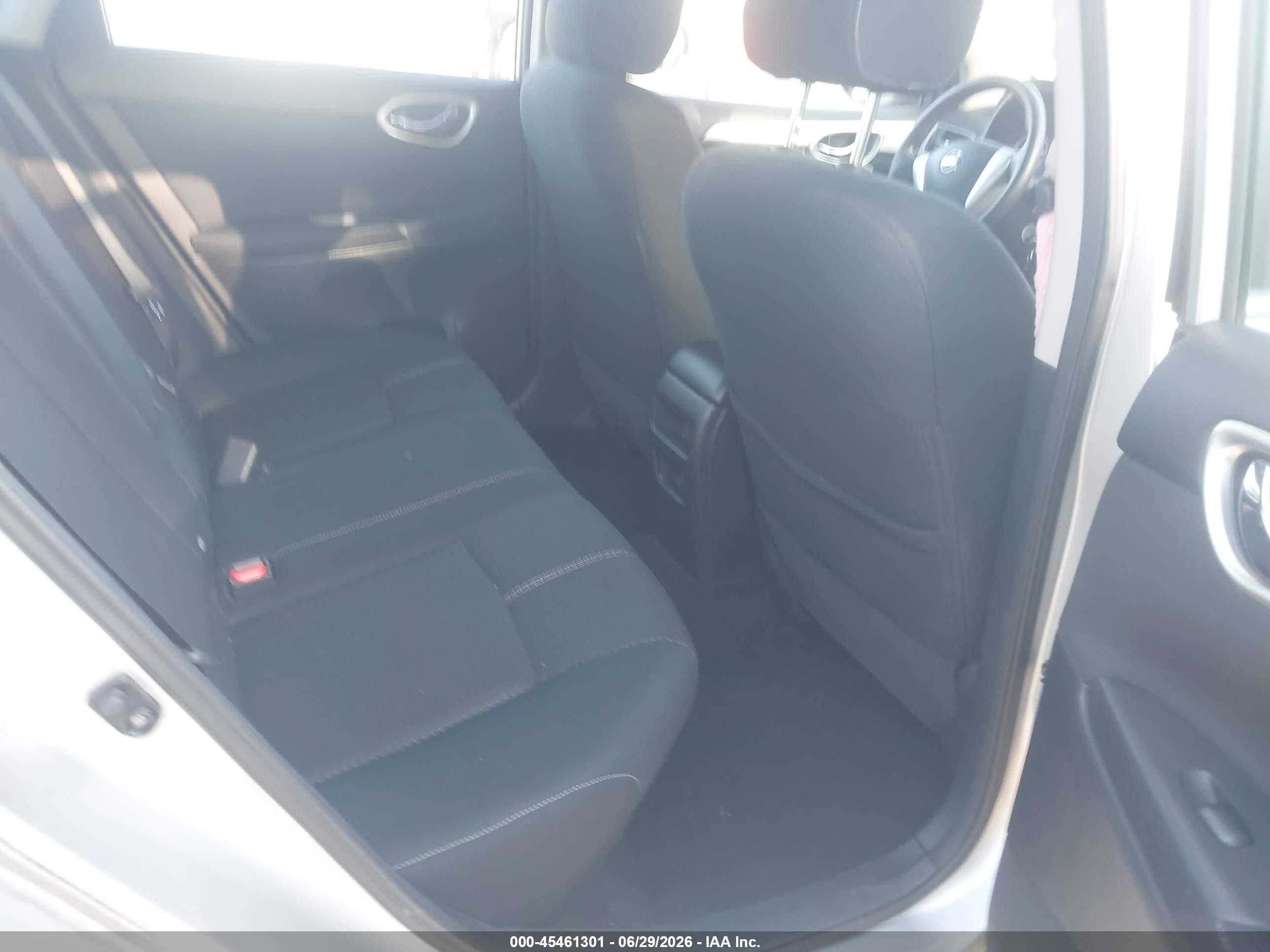 2014 Nissan Sentra S Silver vin: 3N1AB7AP4EY251977