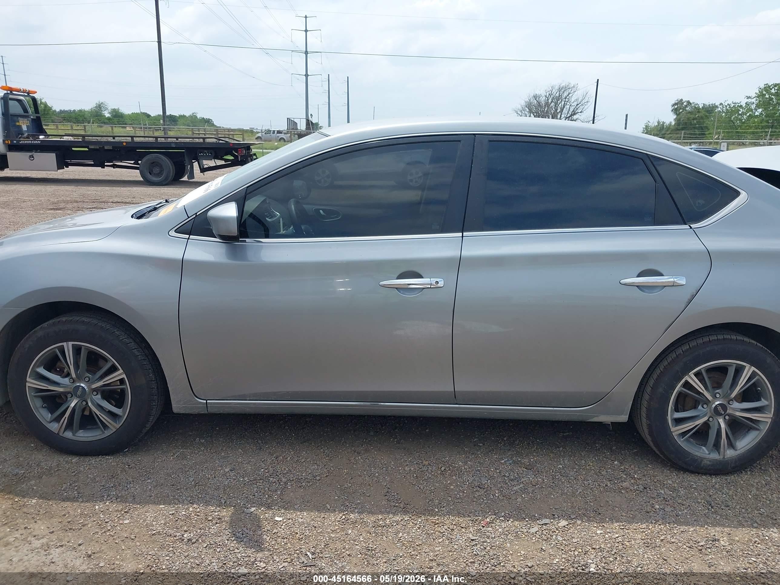 2014 Nissan Sentra Sv Серый vin: 3N1AB7AP4EY255205