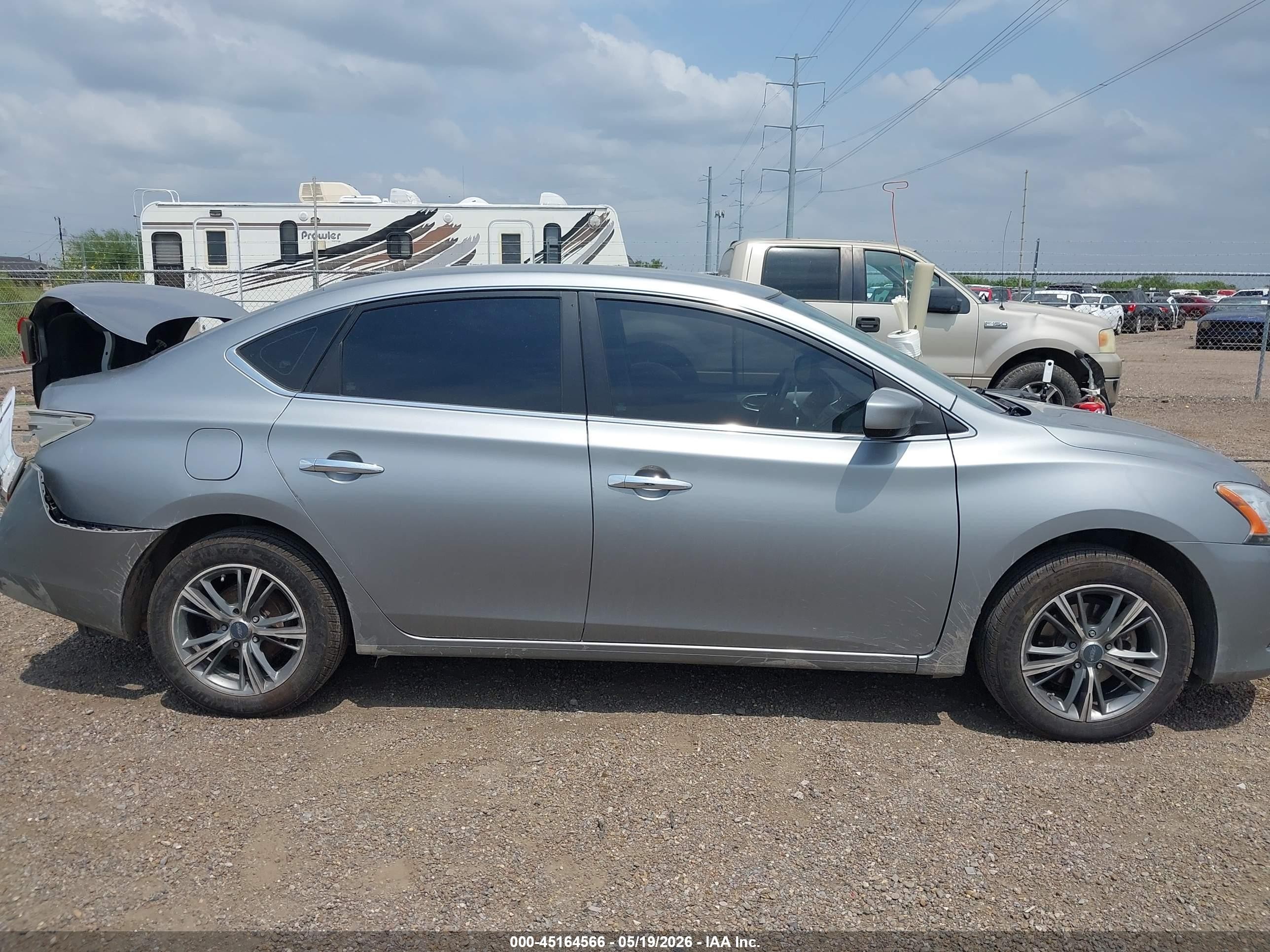 2014 Nissan Sentra Sv Серый vin: 3N1AB7AP4EY255205