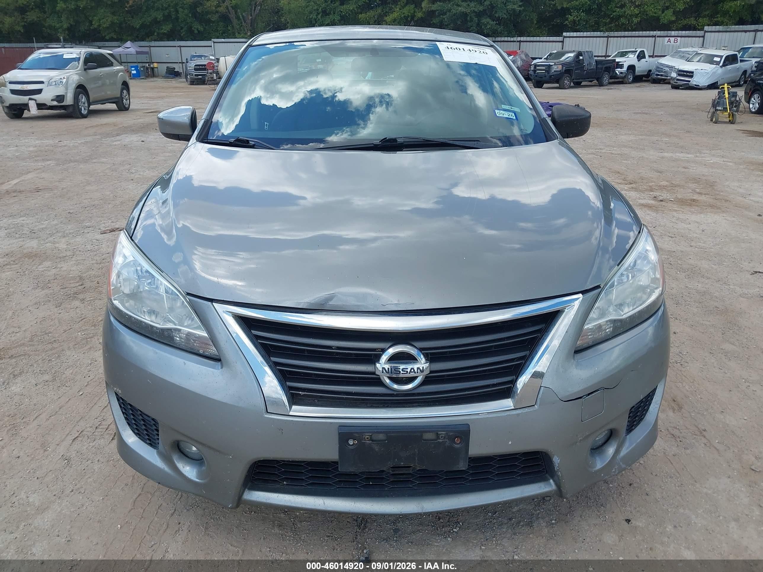 2014 Nissan Sentra Sr Silver vin: 3N1AB7AP4EY292805