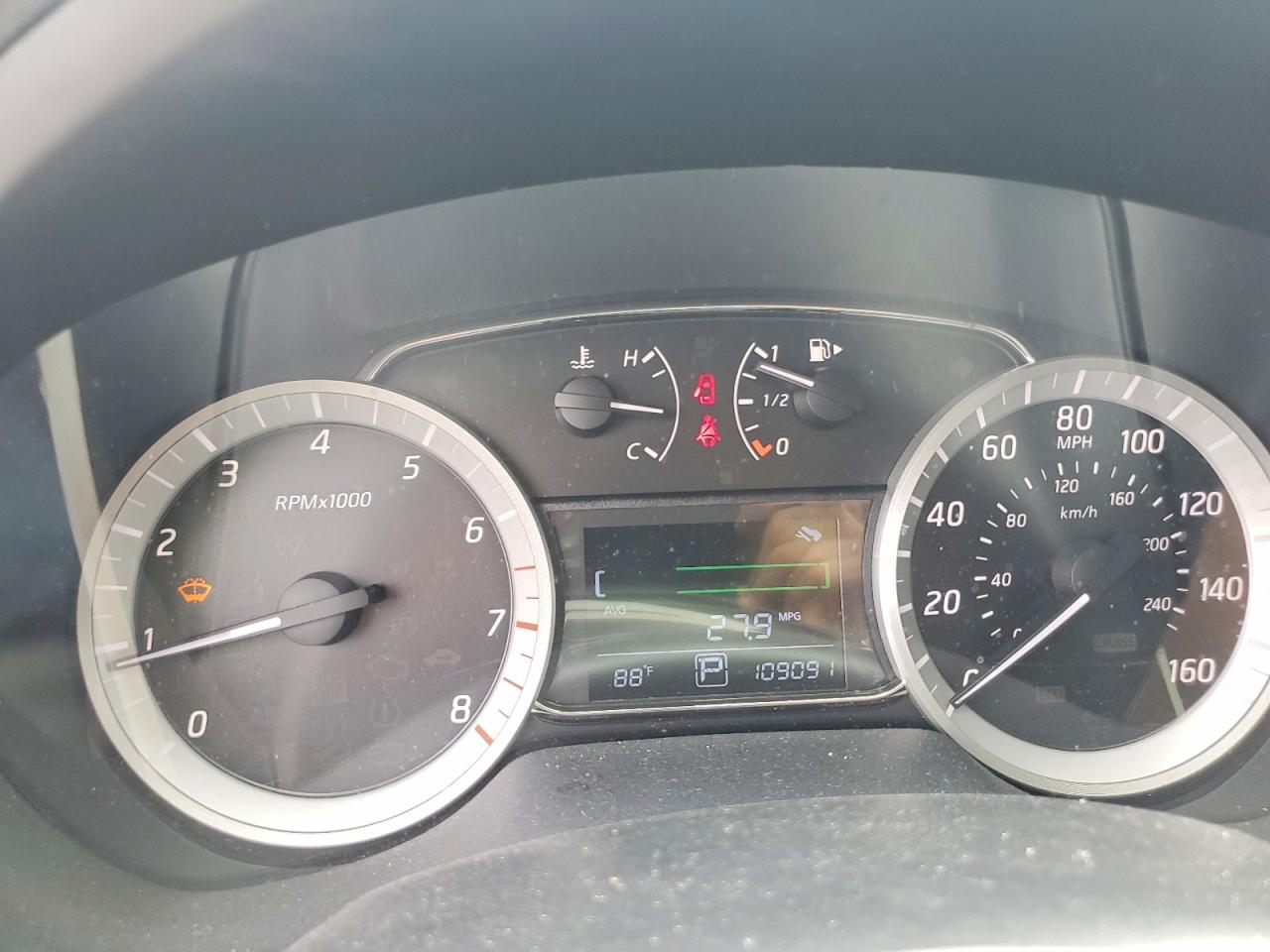 2014 Nissan Sentra Sr Silver vin: 3N1AB7AP4EY295901