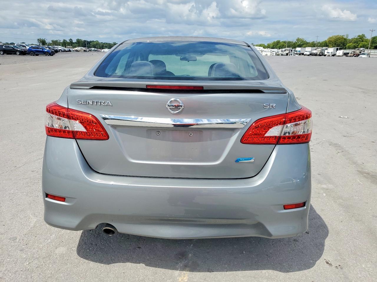 2014 Nissan Sentra Sr Silver vin: 3N1AB7AP4EY310087