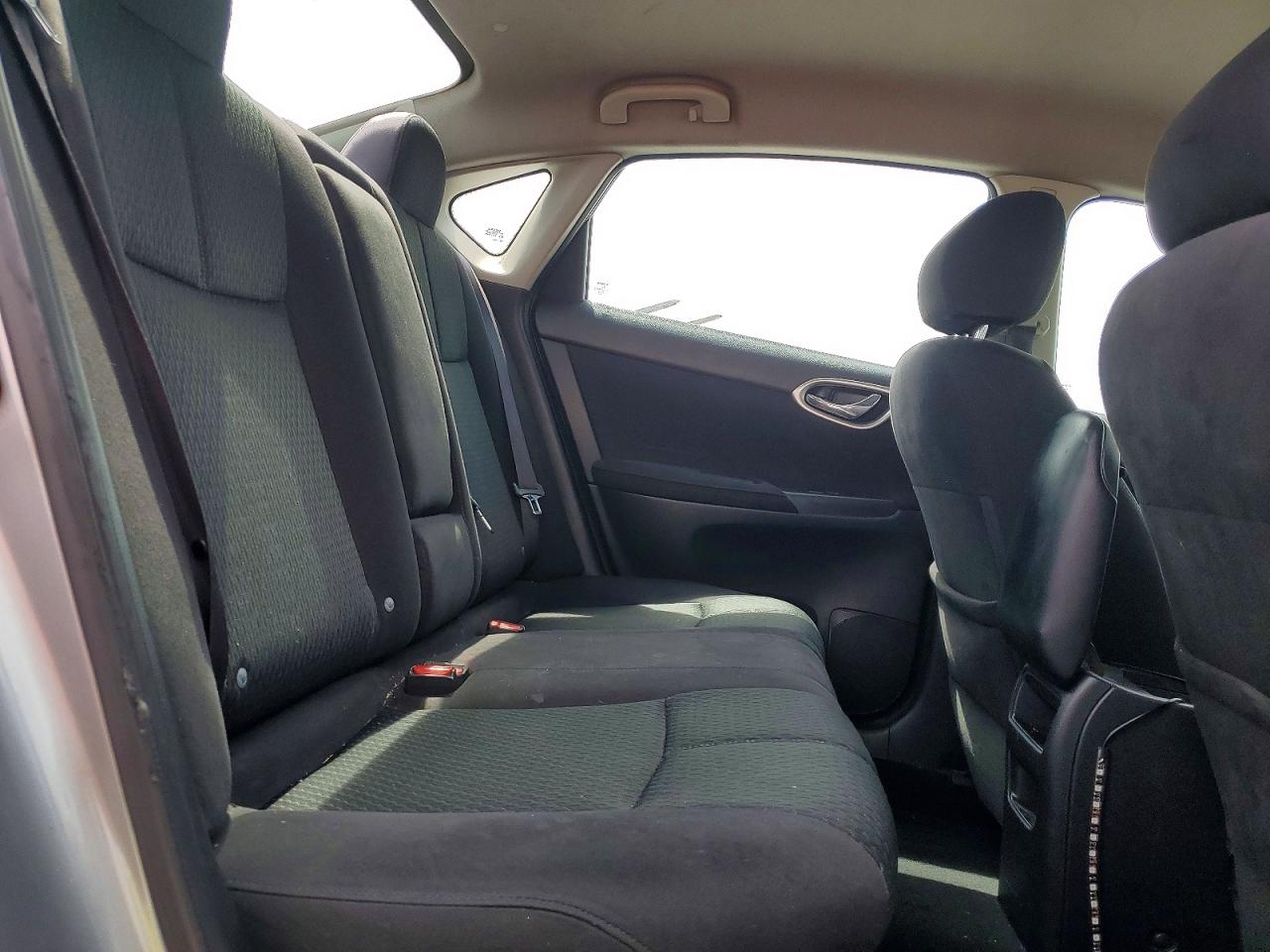 2014 Nissan Sentra Sr Silver vin: 3N1AB7AP4EY310087