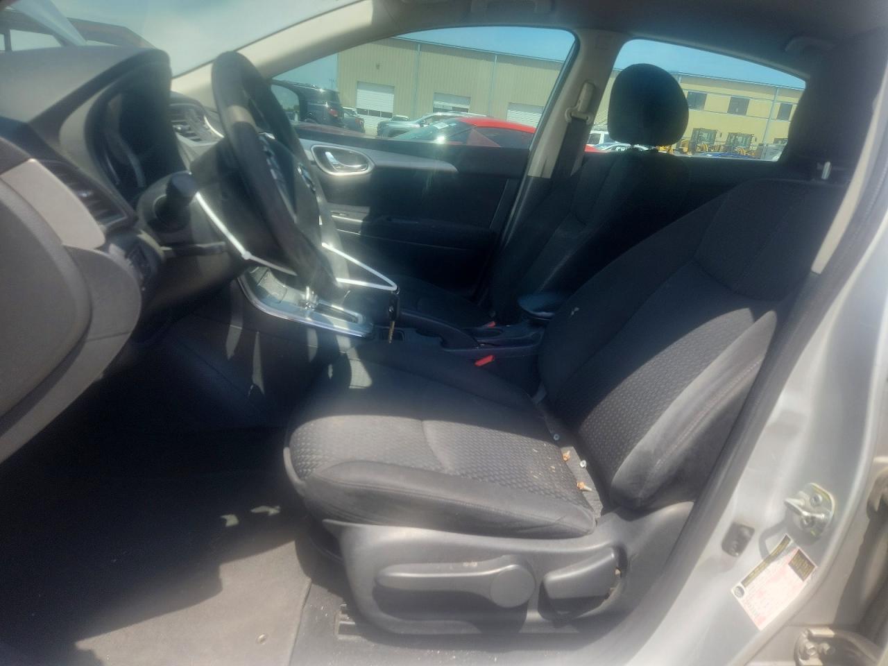2014 Nissan Sentra Sr Silver vin: 3N1AB7AP4EY321171
