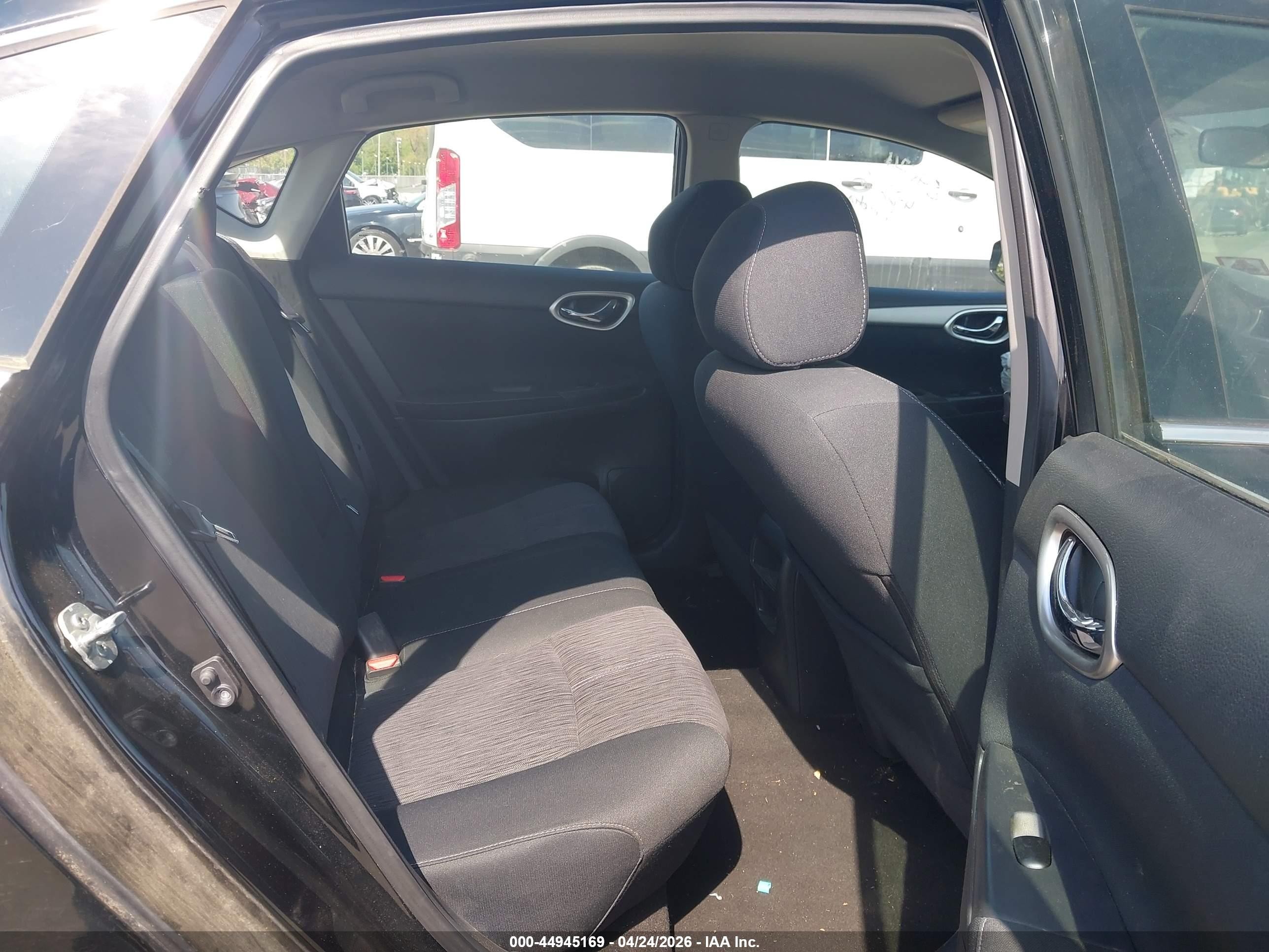 2015 Nissan Sentra Fe+ S/s/sl/sr/sv Black vin: 3N1AB7AP4FL667705