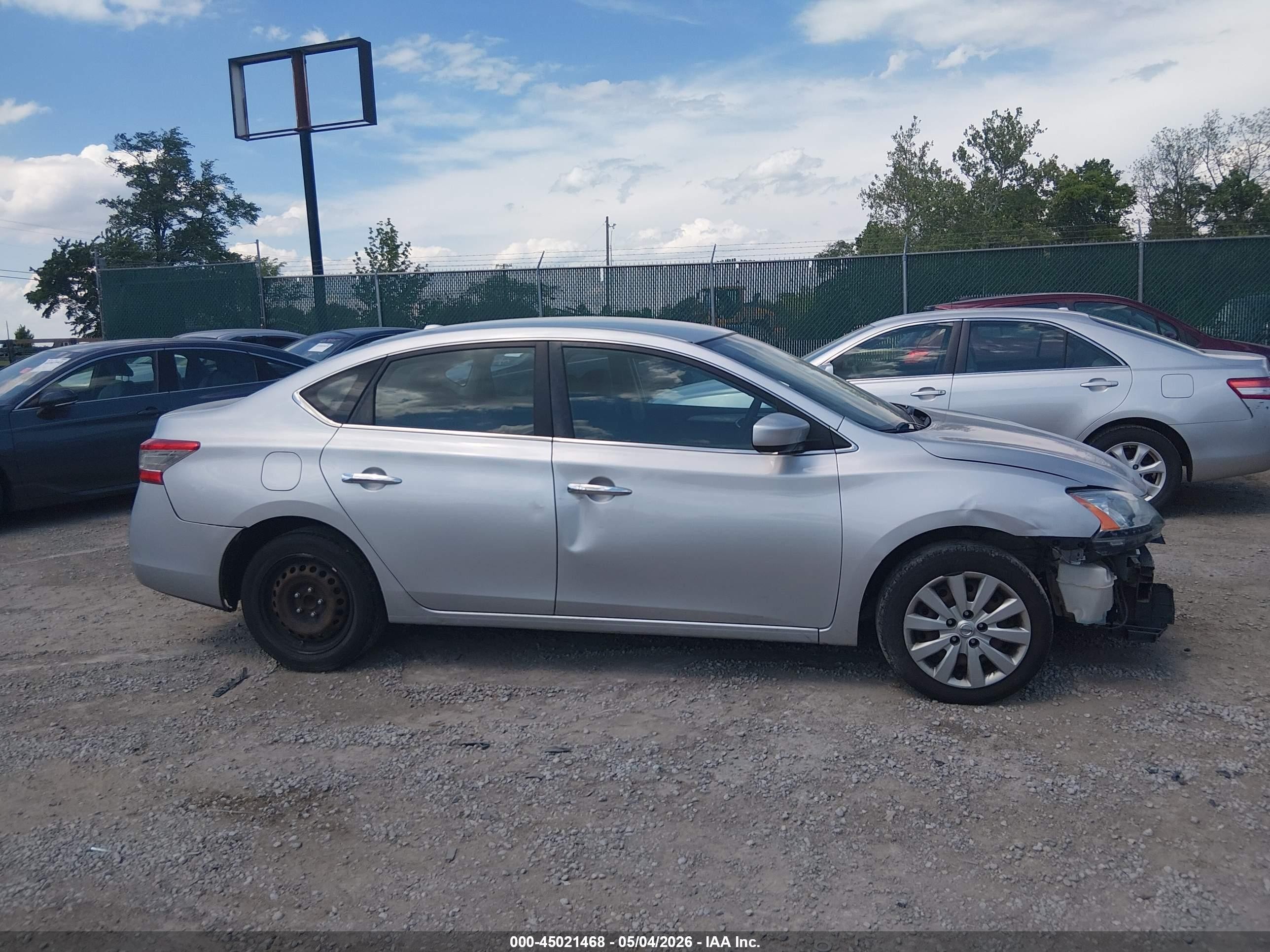 2015 Nissan Sentra Fe+ S/s/sl/sr/sv Серебряный vin: 3N1AB7AP4FY251348