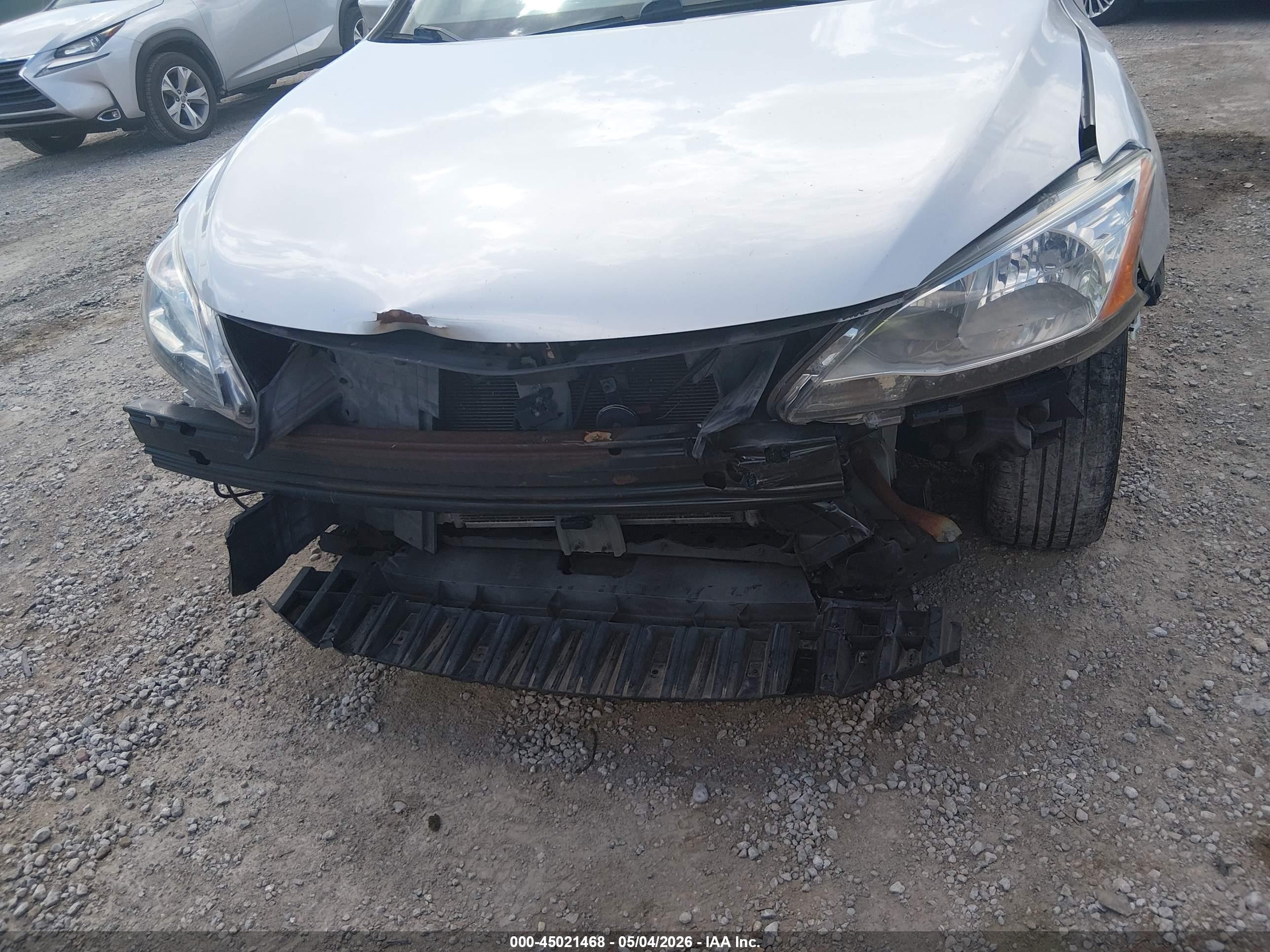 2015 Nissan Sentra Fe+ S/s/sl/sr/sv Серебряный vin: 3N1AB7AP4FY251348