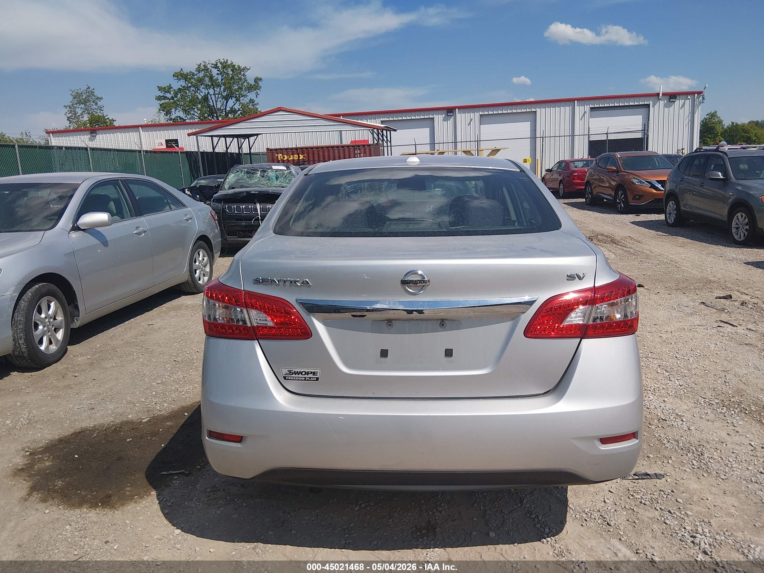 2015 Nissan Sentra Fe+ S/s/sl/sr/sv Серебряный vin: 3N1AB7AP4FY251348