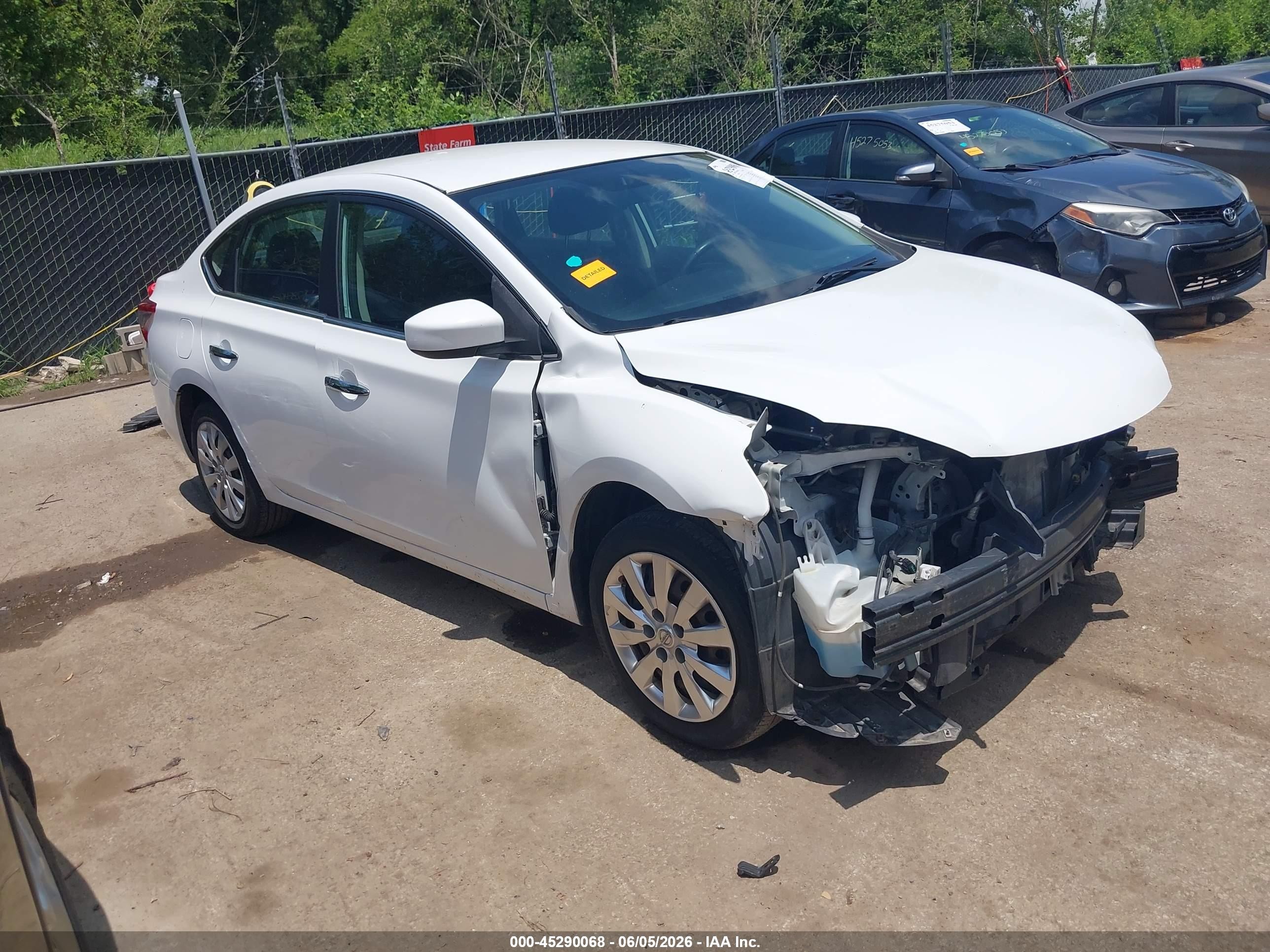 2015 Nissan Sentra Fe+ S/s/sl/sr/sv White vin: 3N1AB7AP4FY257201