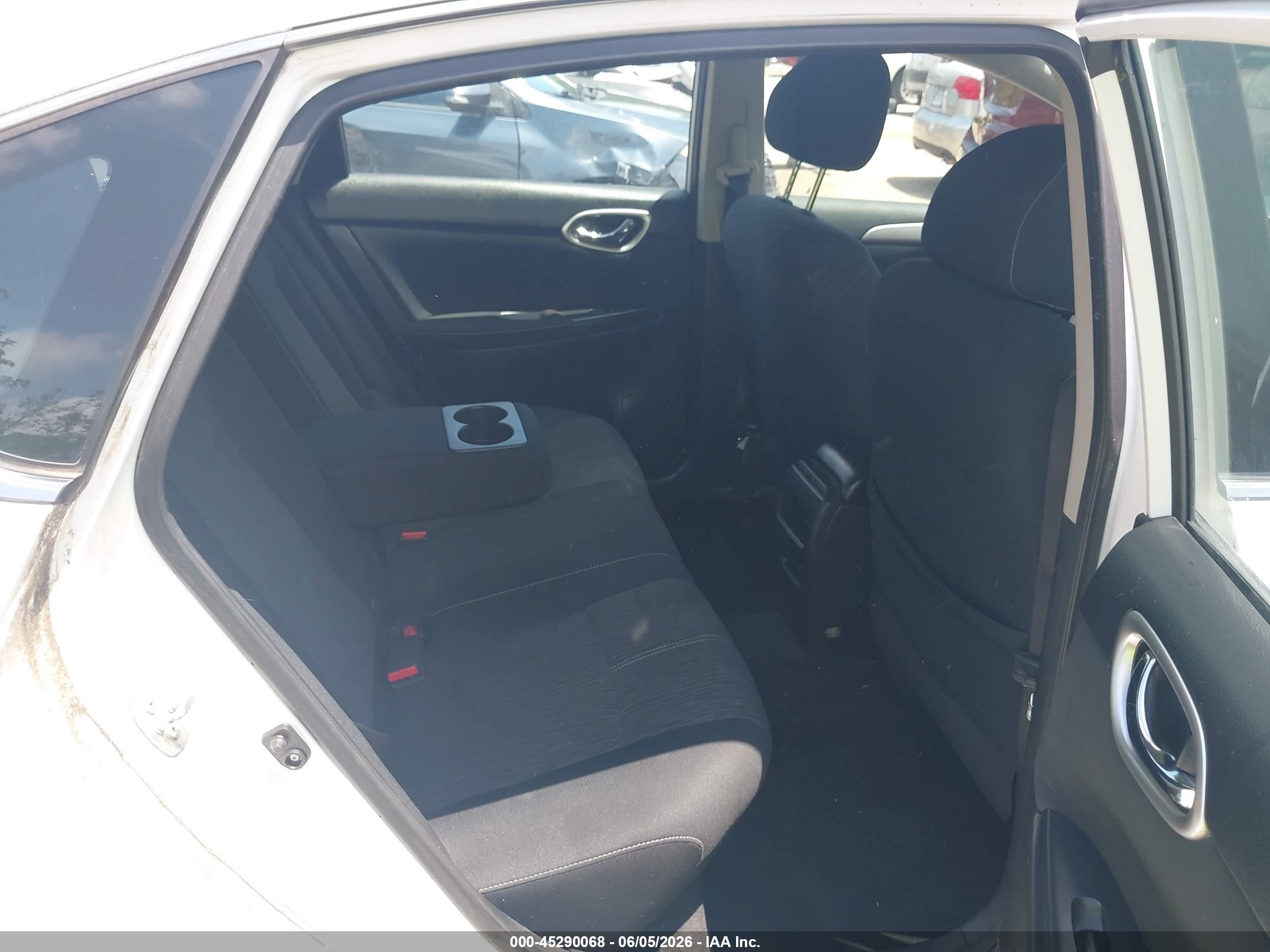 2015 Nissan Sentra Fe+ S/s/sl/sr/sv White vin: 3N1AB7AP4FY257201