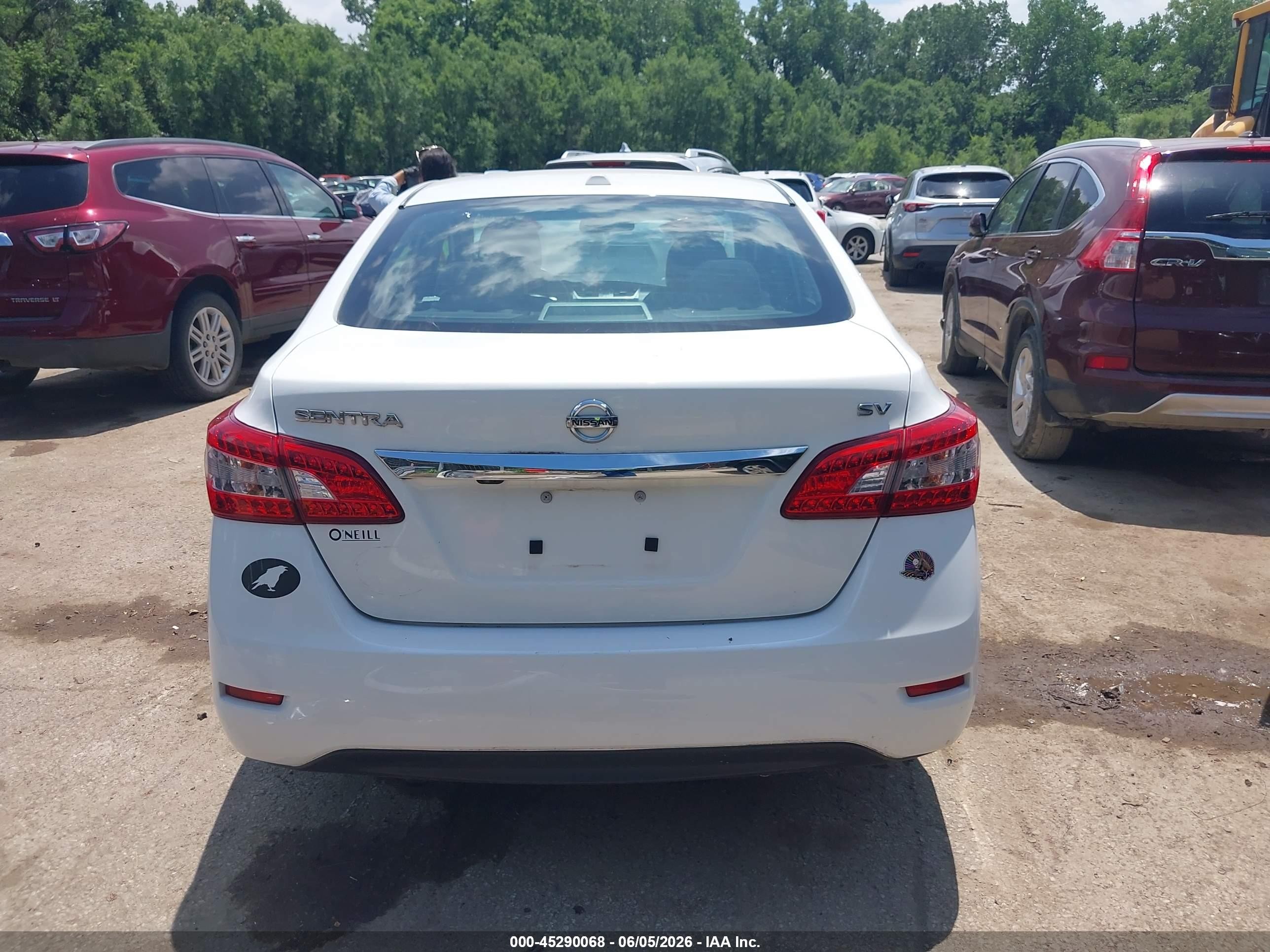 2015 Nissan Sentra Fe+ S/s/sl/sr/sv White vin: 3N1AB7AP4FY257201