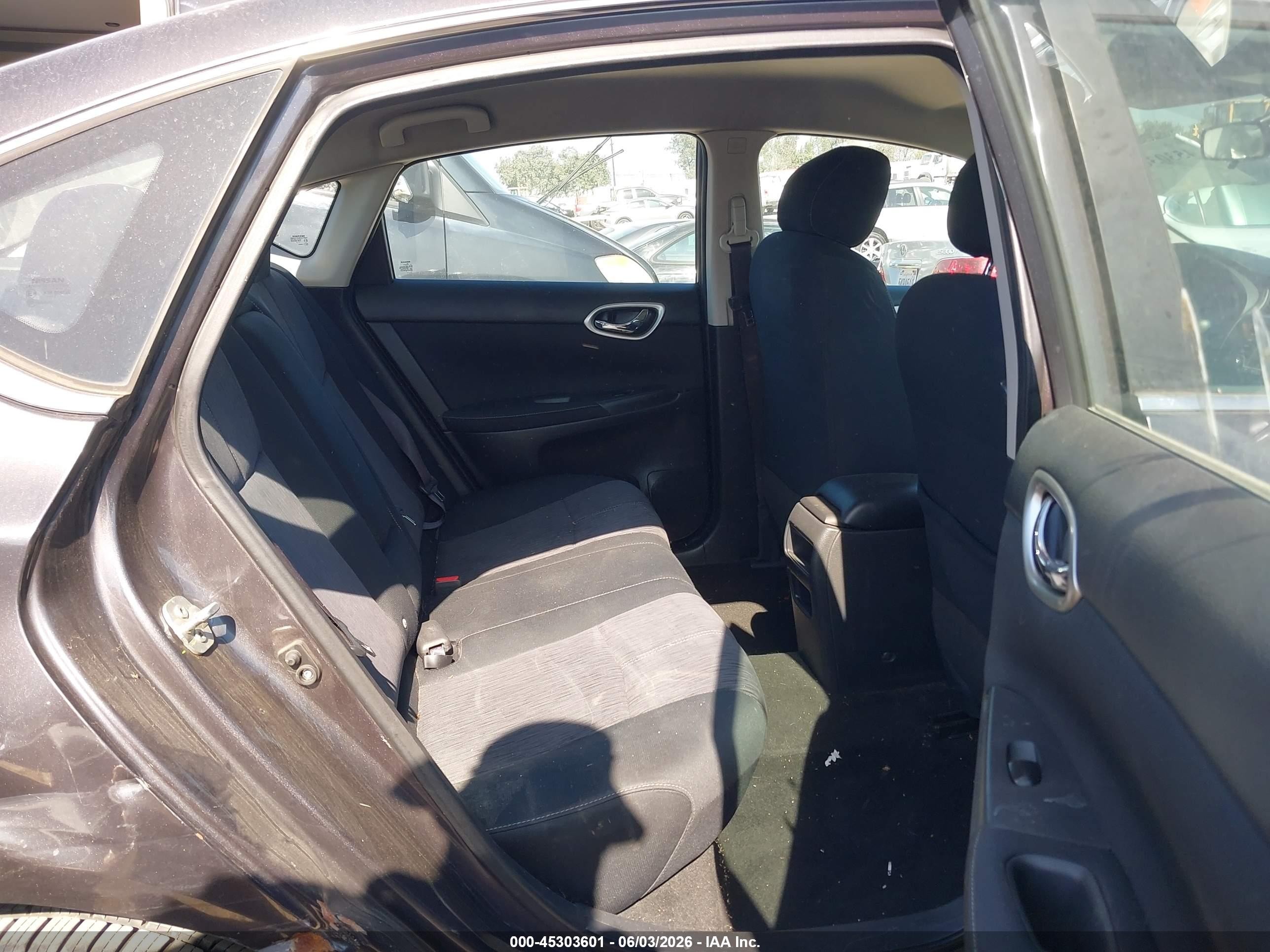 2015 Nissan Sentra Sv Gray vin: 3N1AB7AP4FY262513