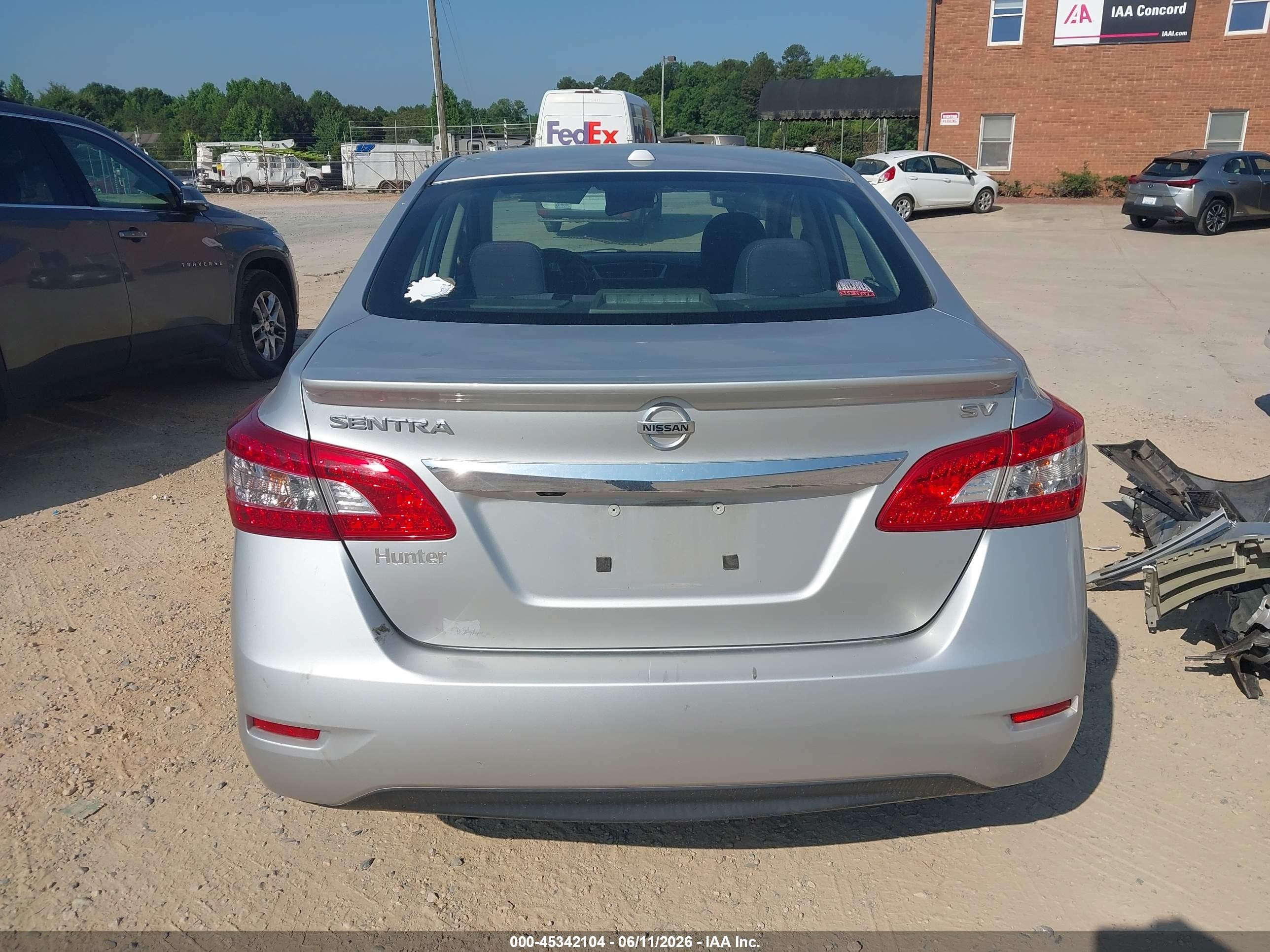 2015 Nissan Sentra Sv Silver vin: 3N1AB7AP4FY272572