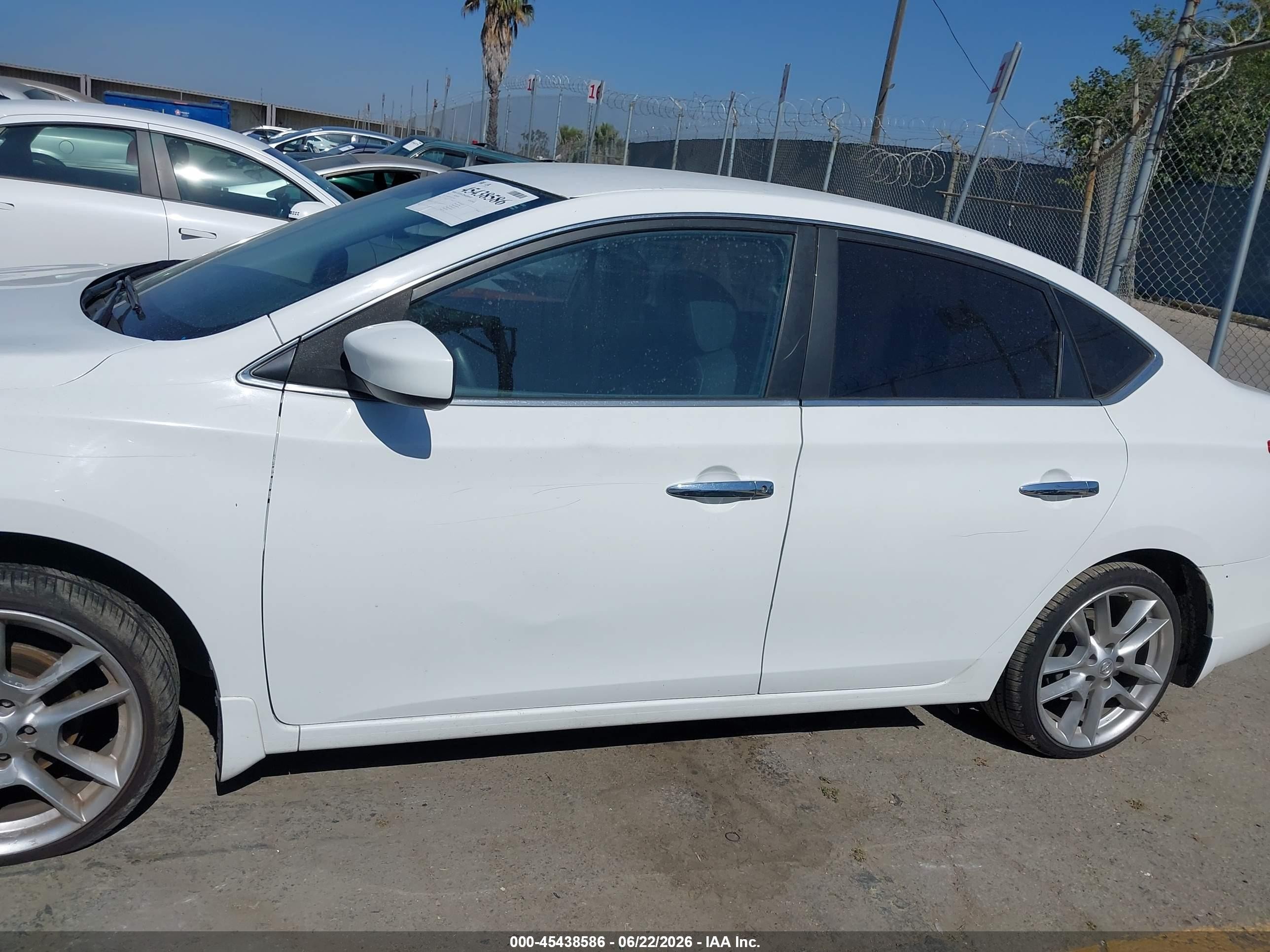 2015 Nissan Sentra S White vin: 3N1AB7AP4FY277027