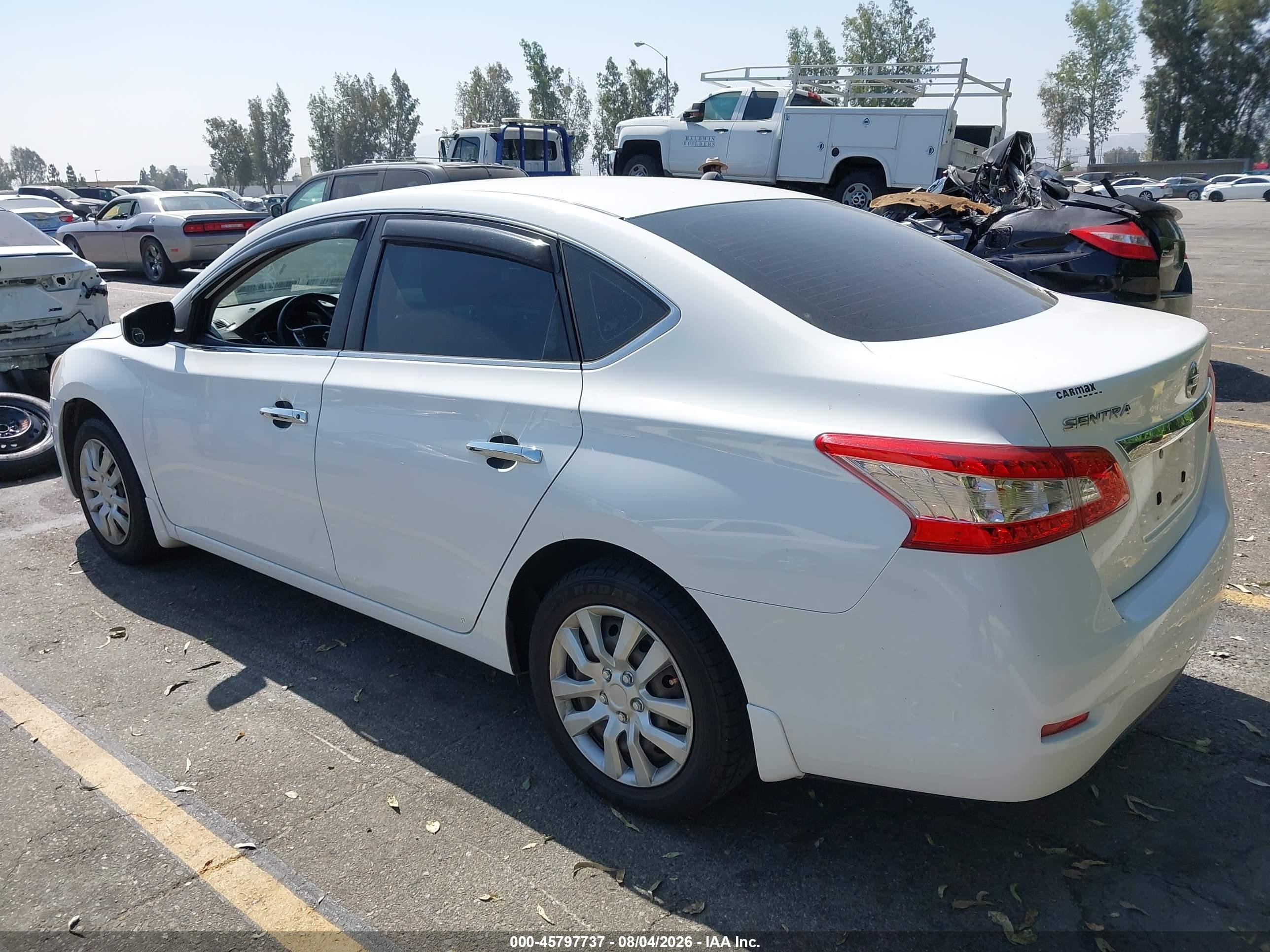 2015 Nissan Sentra S White vin: 3N1AB7AP4FY286861