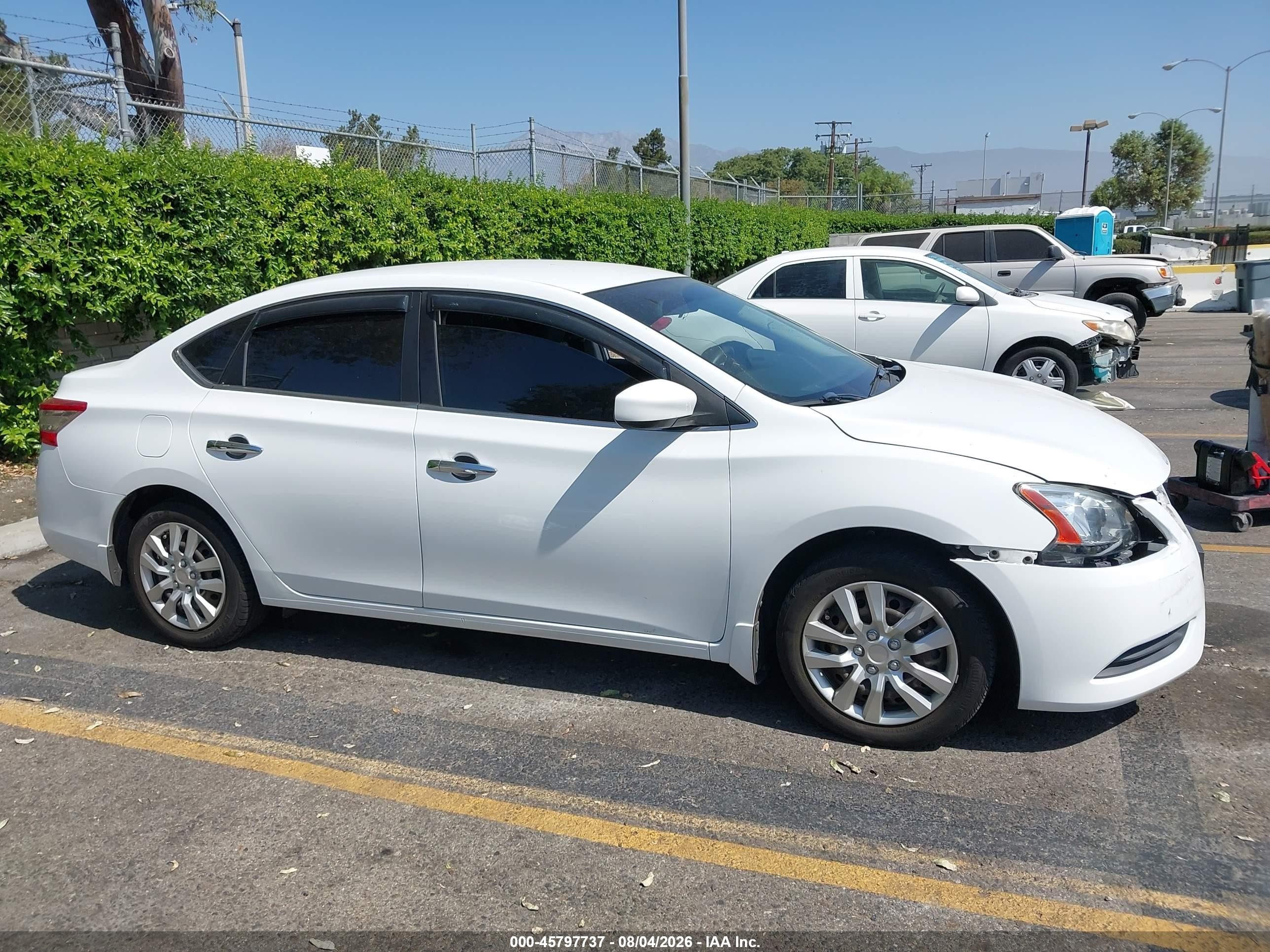 2015 Nissan Sentra S White vin: 3N1AB7AP4FY286861