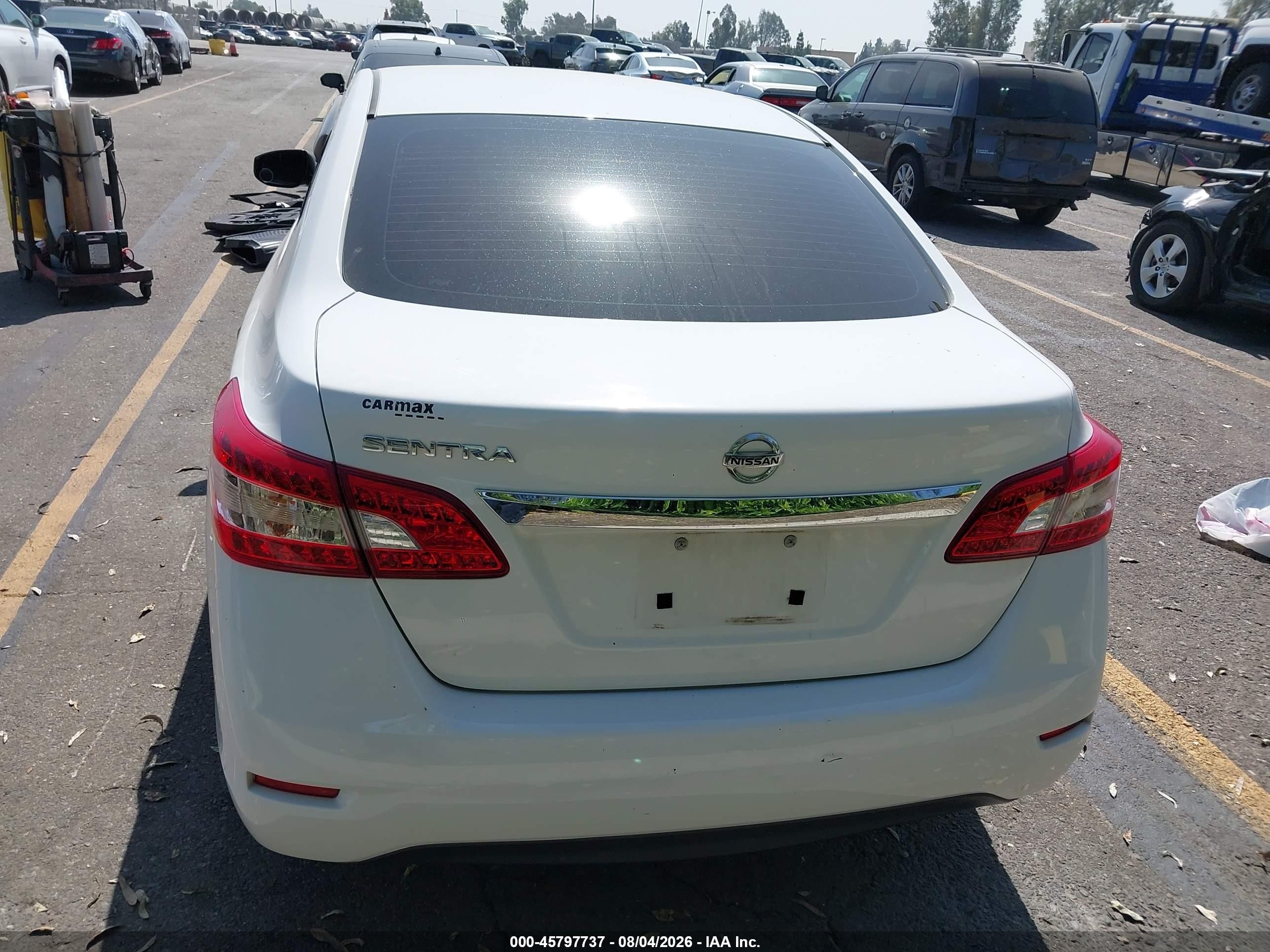 2015 Nissan Sentra S White vin: 3N1AB7AP4FY286861