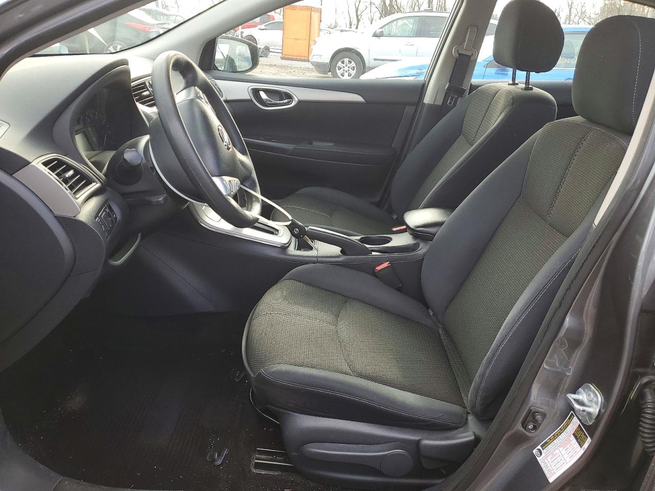 2015 Nissan Sentra S Серый vin: 3N1AB7AP4FY288576
