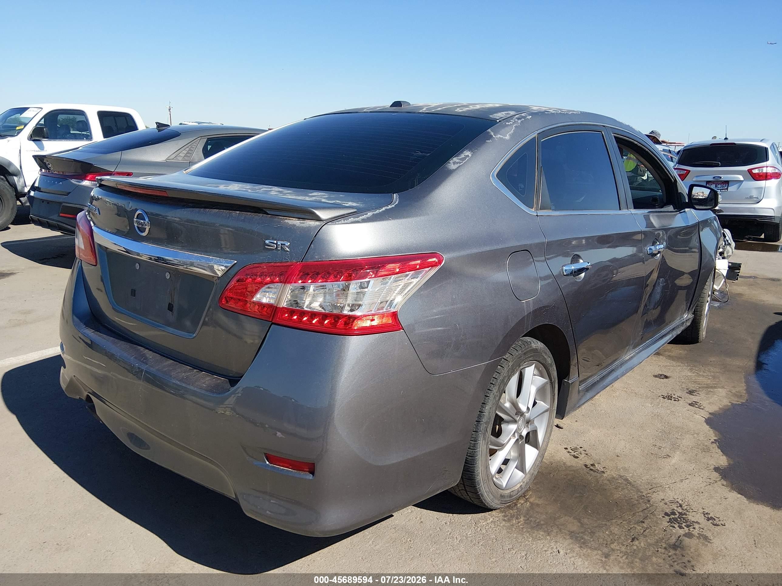 2015 Nissan Sentra Sr Серый vin: 3N1AB7AP4FY291185