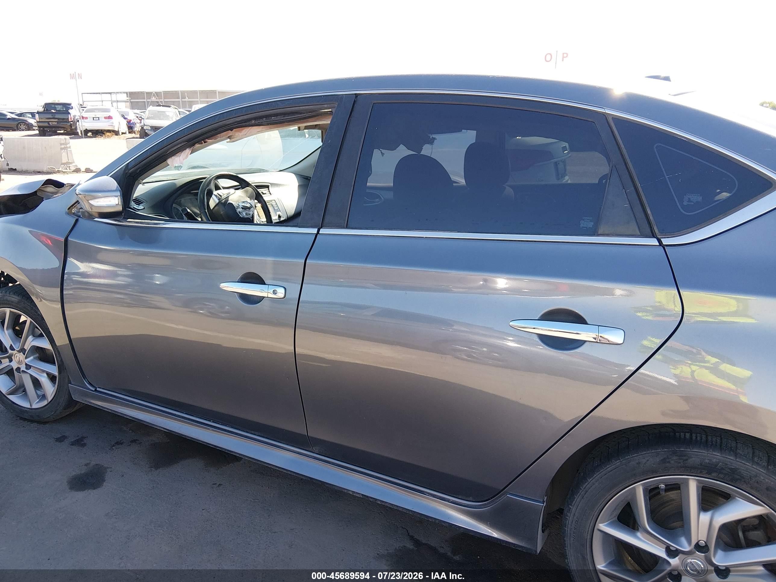 2015 Nissan Sentra Sr Серый vin: 3N1AB7AP4FY291185