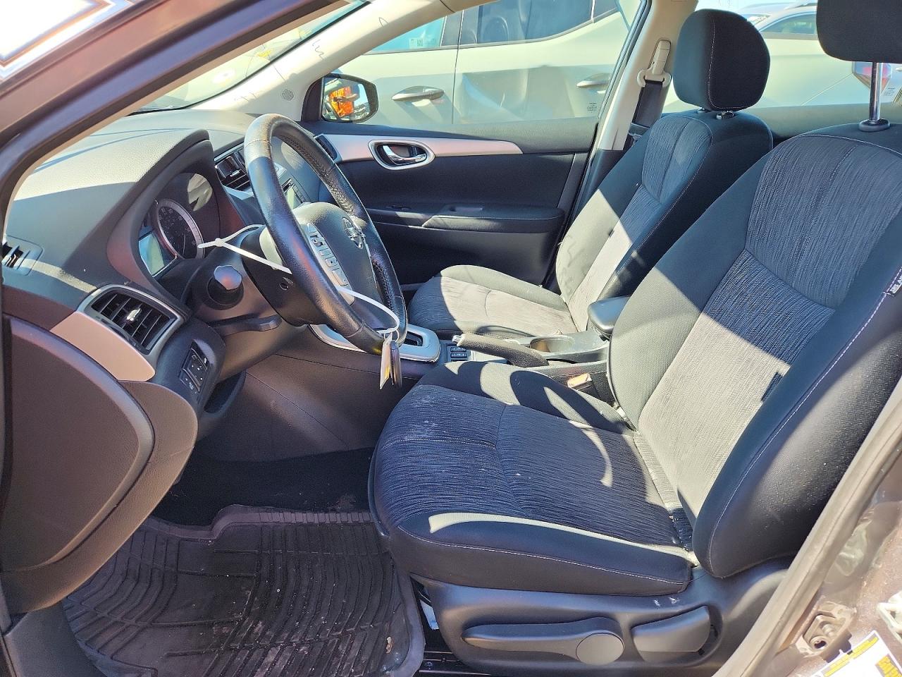2015 Nissan Sentra Sv Серый vin: 3N1AB7AP4FY292434