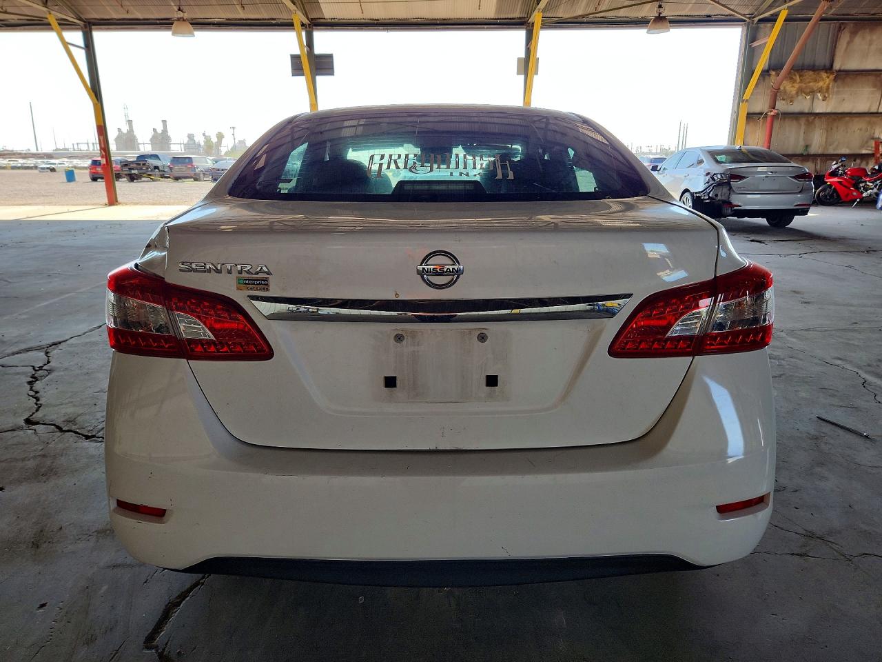 2015 Nissan Sentra S White vin: 3N1AB7AP4FY321480