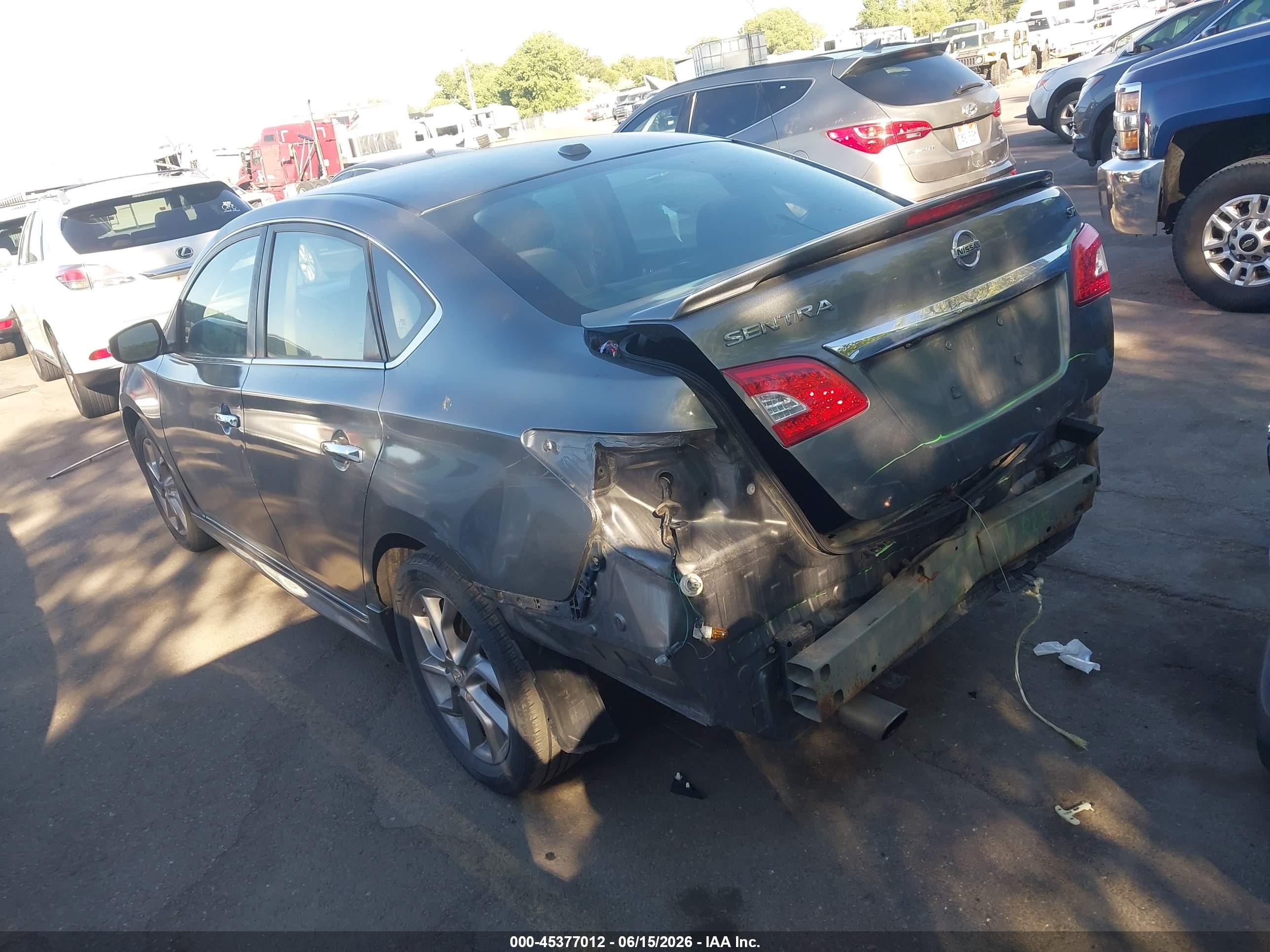 2015 Nissan Sentra Sr Gray vin: 3N1AB7AP4FY336576