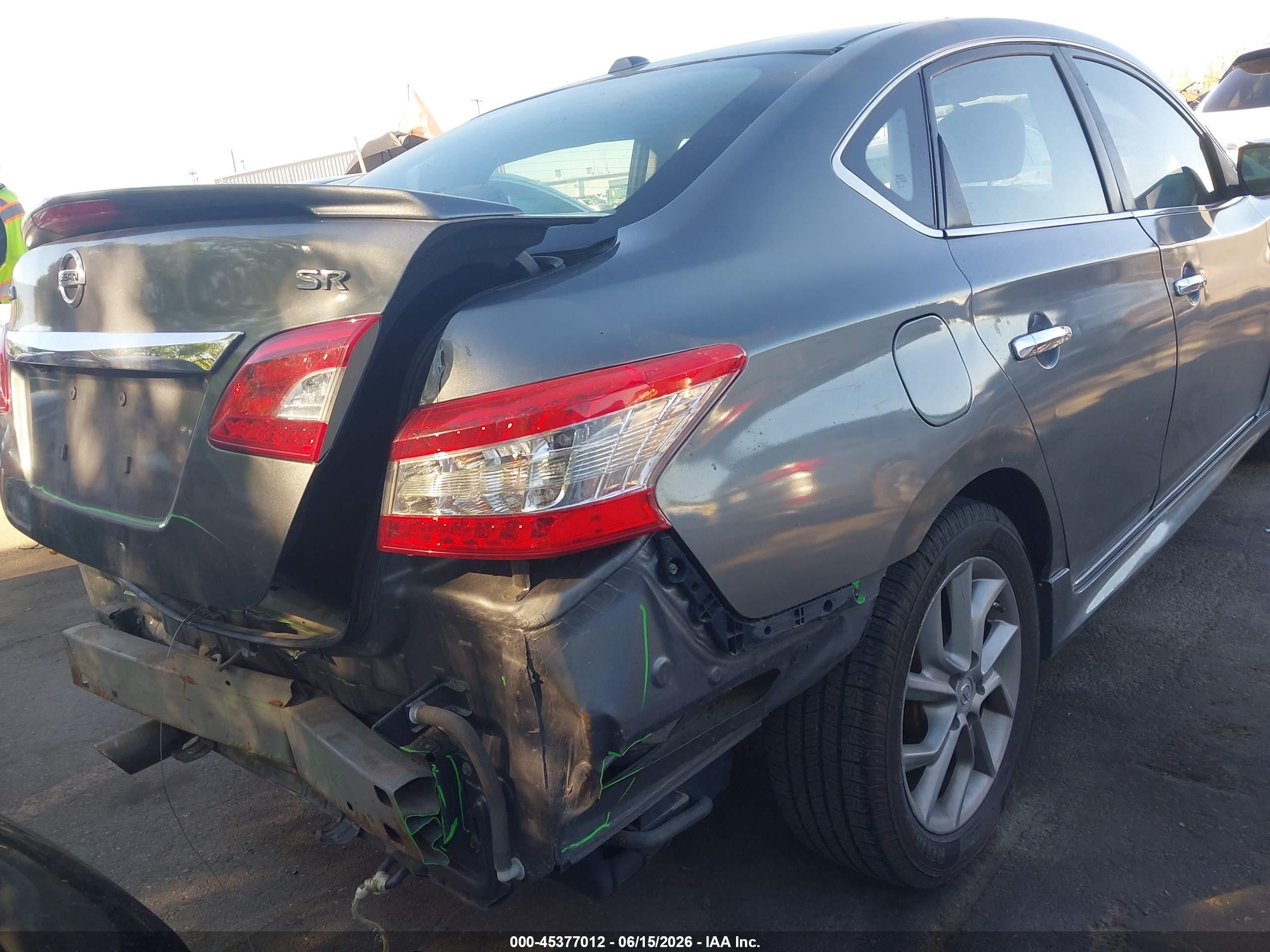 2015 Nissan Sentra Sr Gray vin: 3N1AB7AP4FY336576