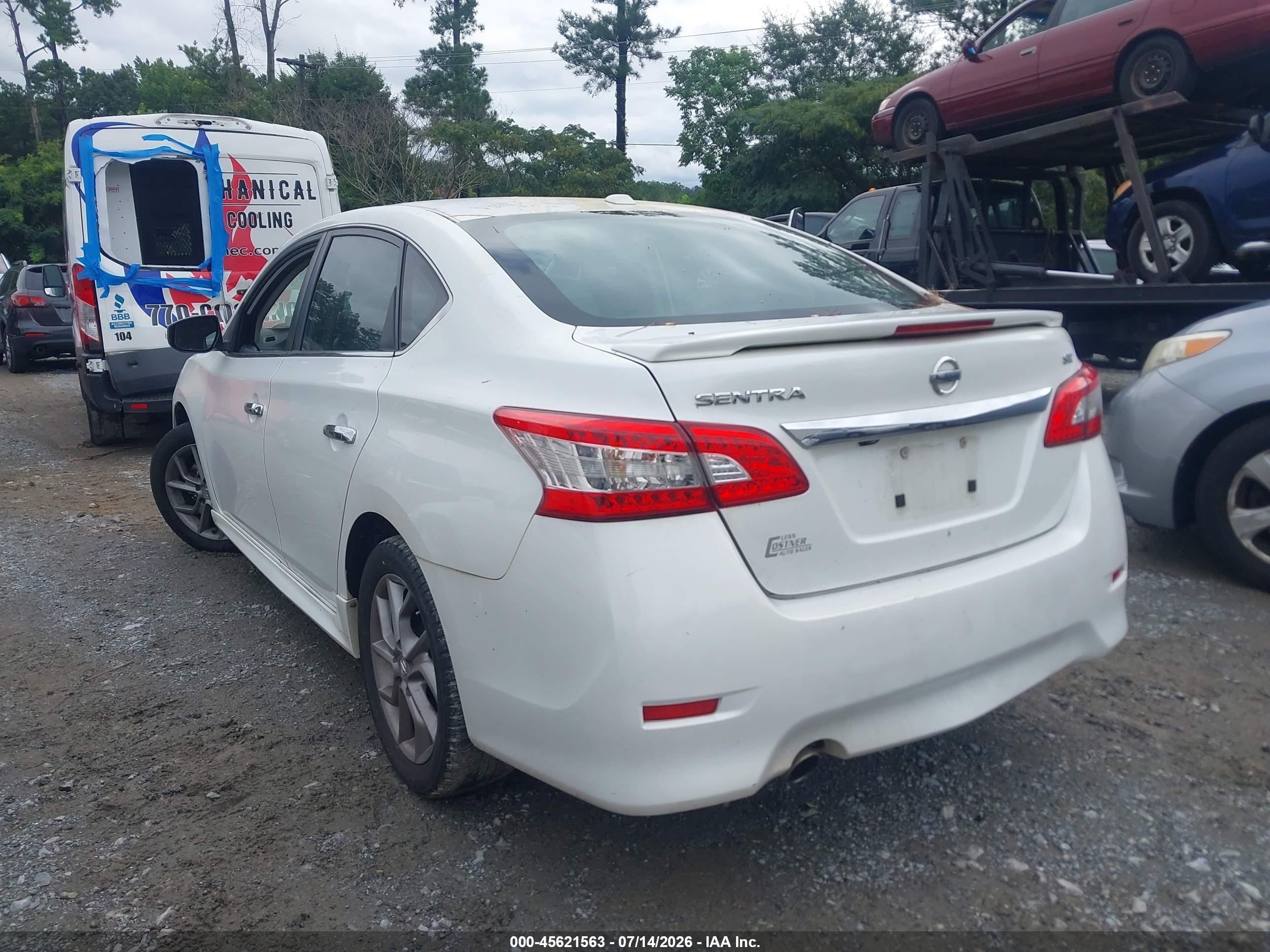 2015 Nissan Sentra Sr White vin: 3N1AB7AP4FY351076