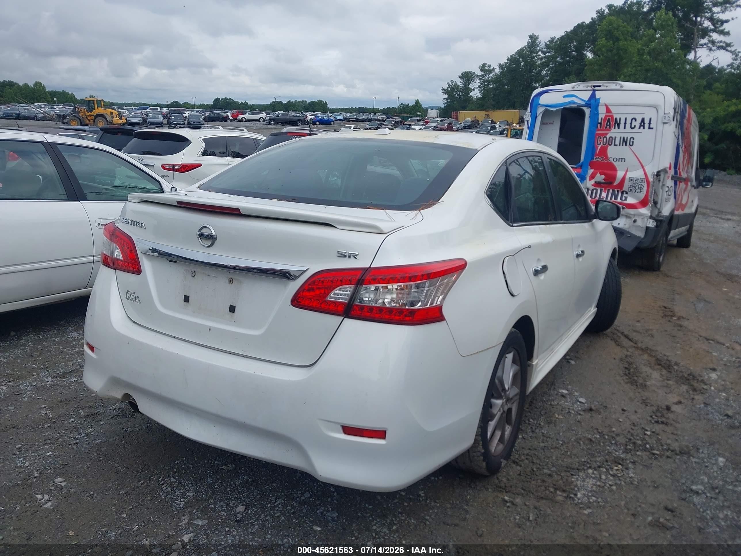 2015 Nissan Sentra Sr White vin: 3N1AB7AP4FY351076