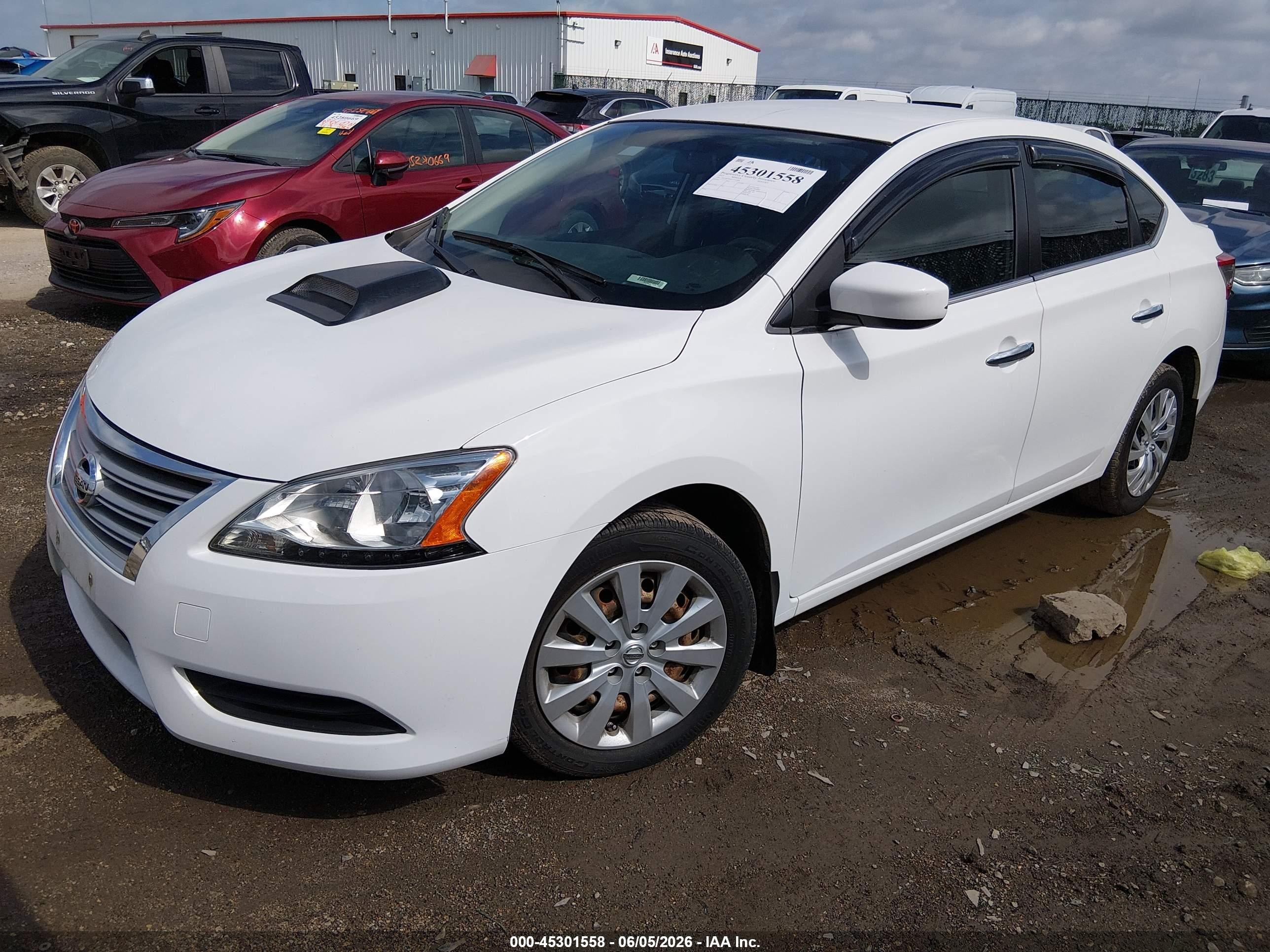2015 Nissan Sentra Fe+ S Белый vin: 3N1AB7AP4FY355404