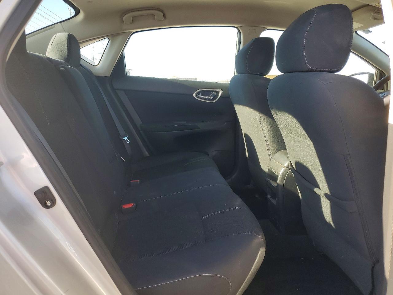 2015 Nissan Sentra S Silver vin: 3N1AB7AP4FY367536