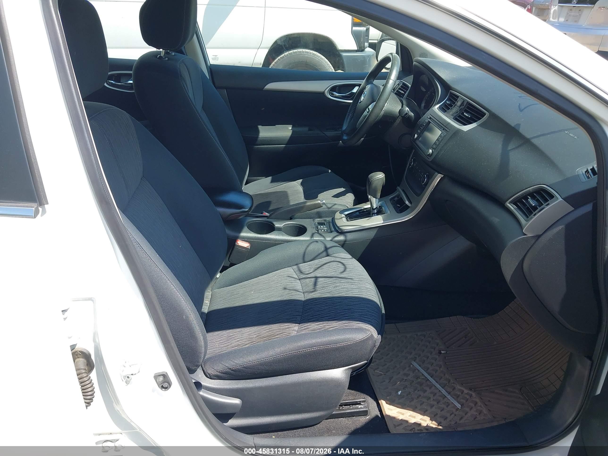 2015 Nissan Sentra Sv Белый vin: 3N1AB7AP4FY369836