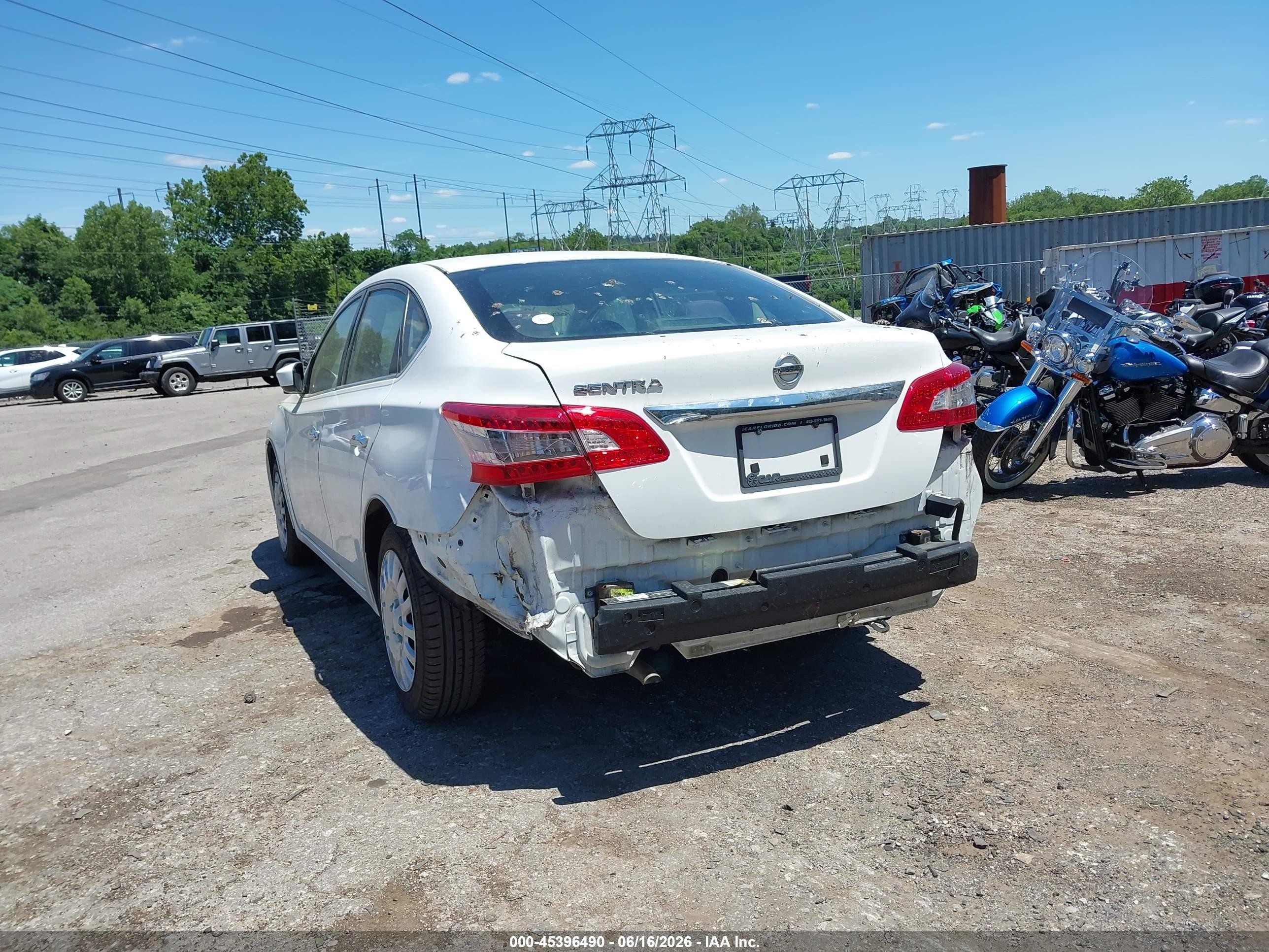 2015 Nissan Sentra S Белый vin: 3N1AB7AP4FY373398
