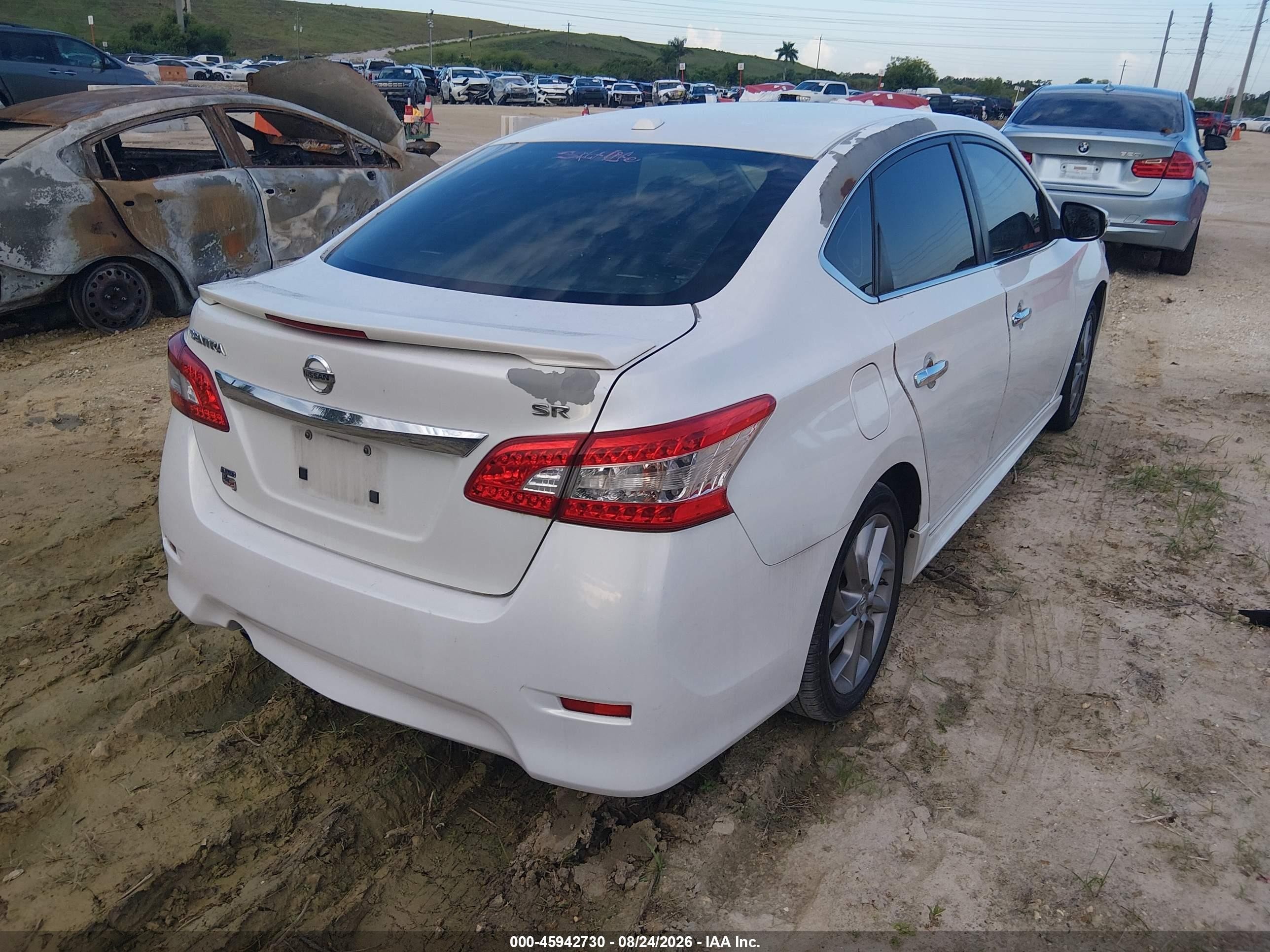 2015 Nissan Sentra Sr White vin: 3N1AB7AP4FY377242