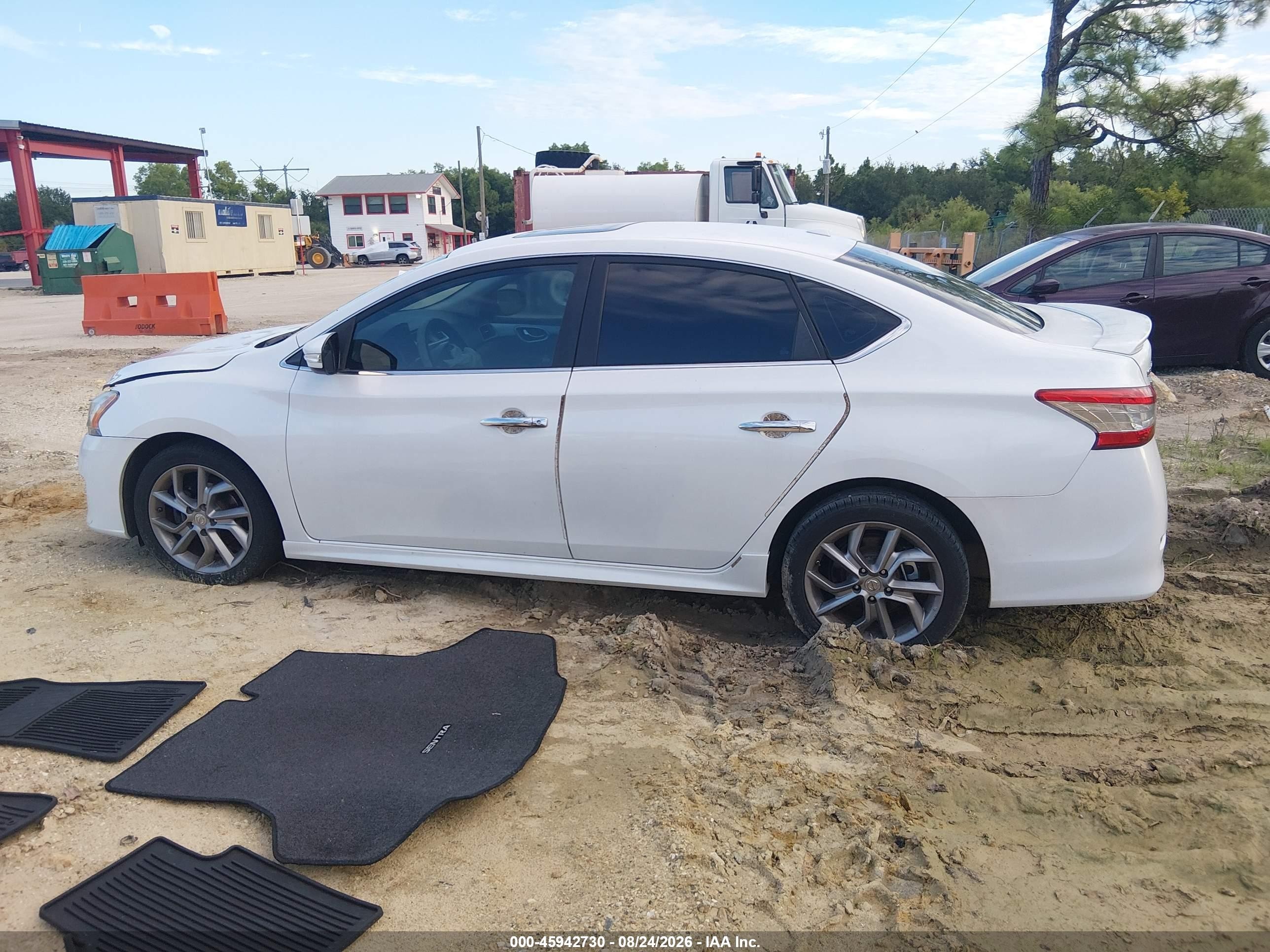 2015 Nissan Sentra Sr White vin: 3N1AB7AP4FY377242