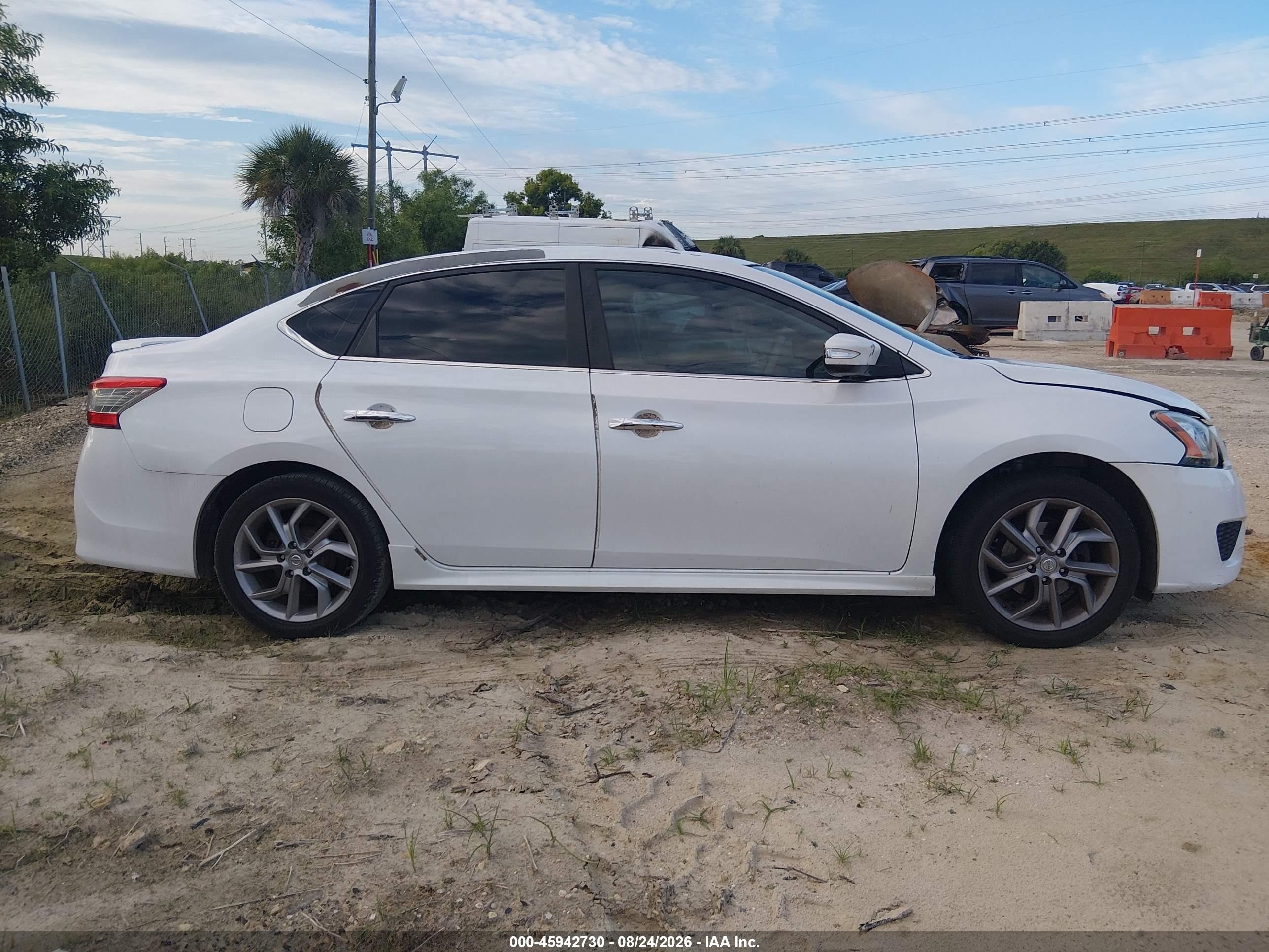 2015 Nissan Sentra Sr White vin: 3N1AB7AP4FY377242
