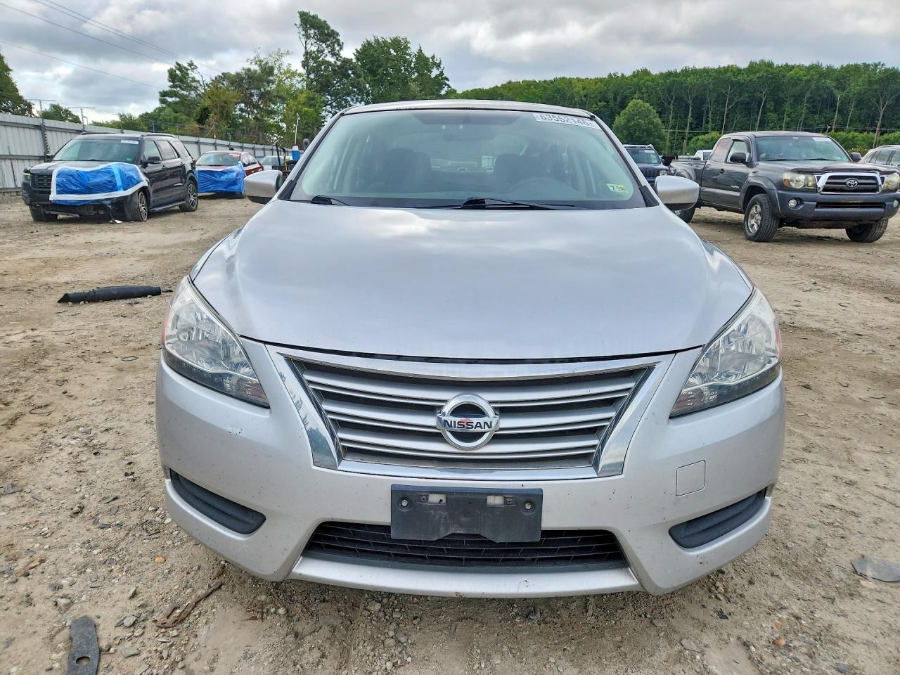 2015 Nissan Sentra Silver vin: 3N1AB7AP4FY377788