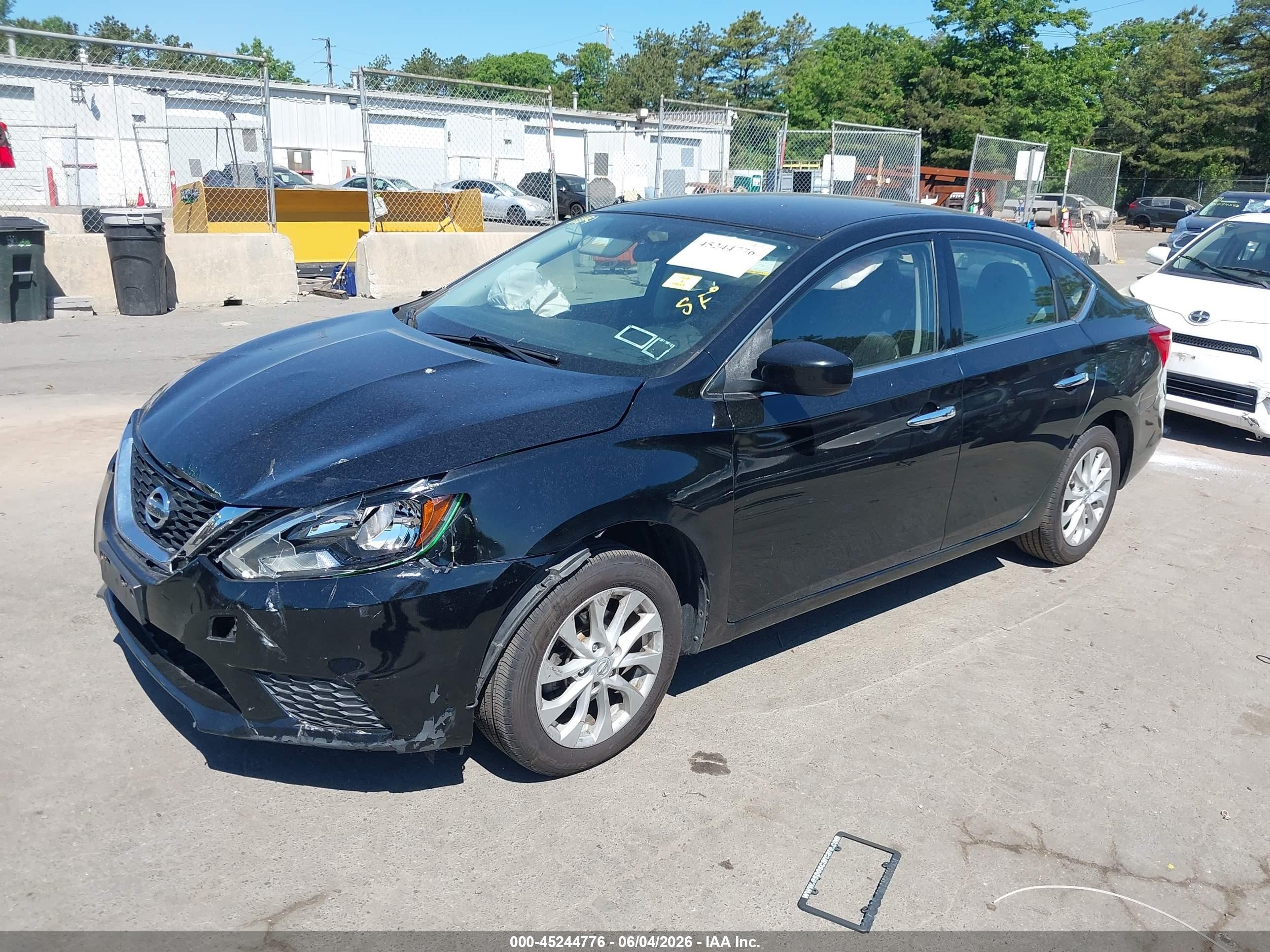 2018 Nissan Sentra Sv Black vin: 3N1AB7AP4JL626113