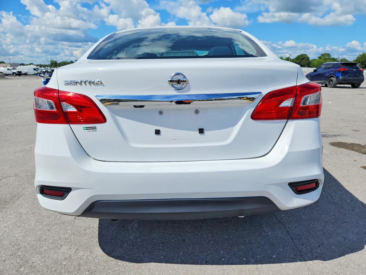 2019 Nissan Sentra S White vin: 3N1AB7AP4KY363674
